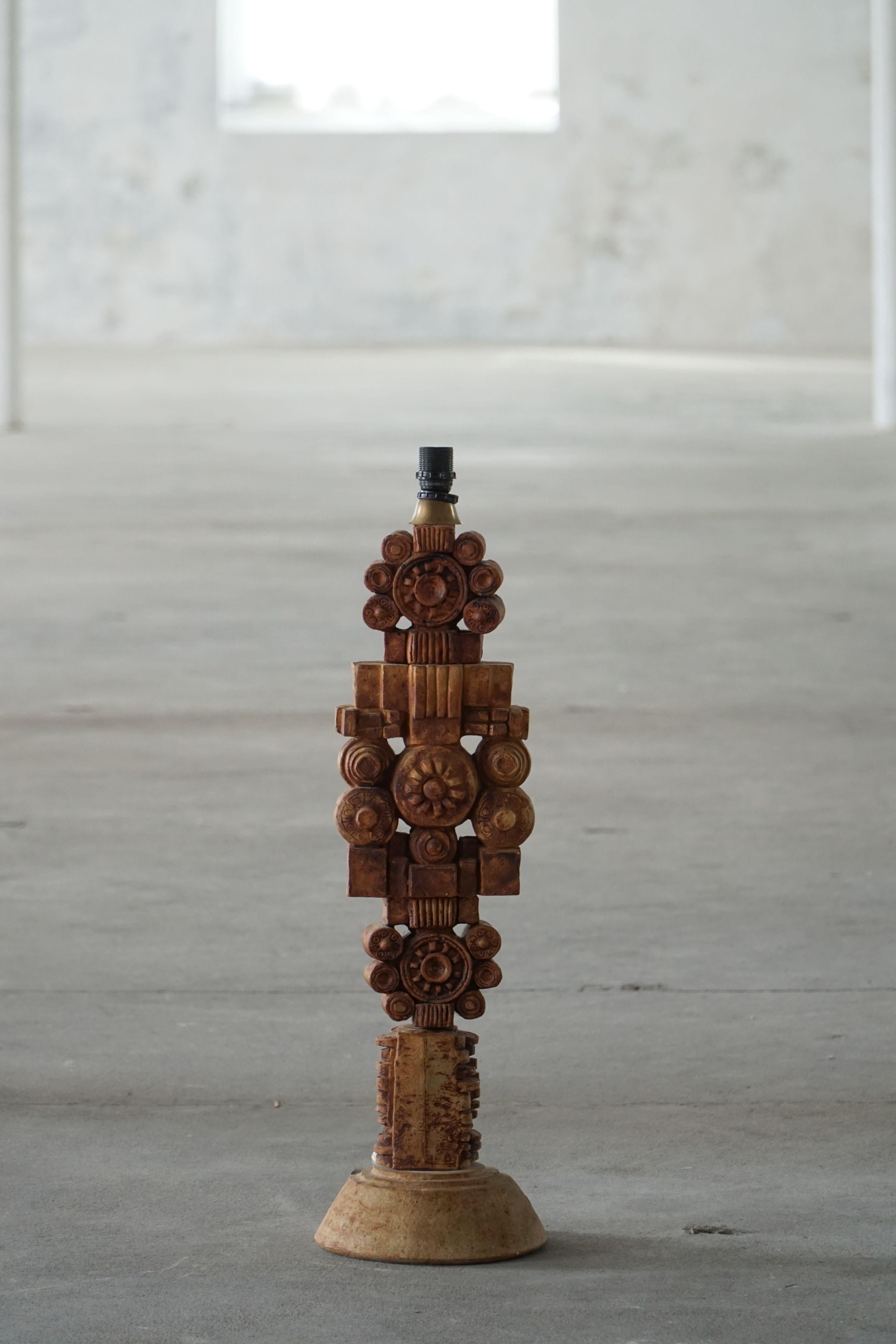 Céramique Grande lampe de table sculpturale en grès de Bernard Rooke, Angleterre, années 1960 en vente