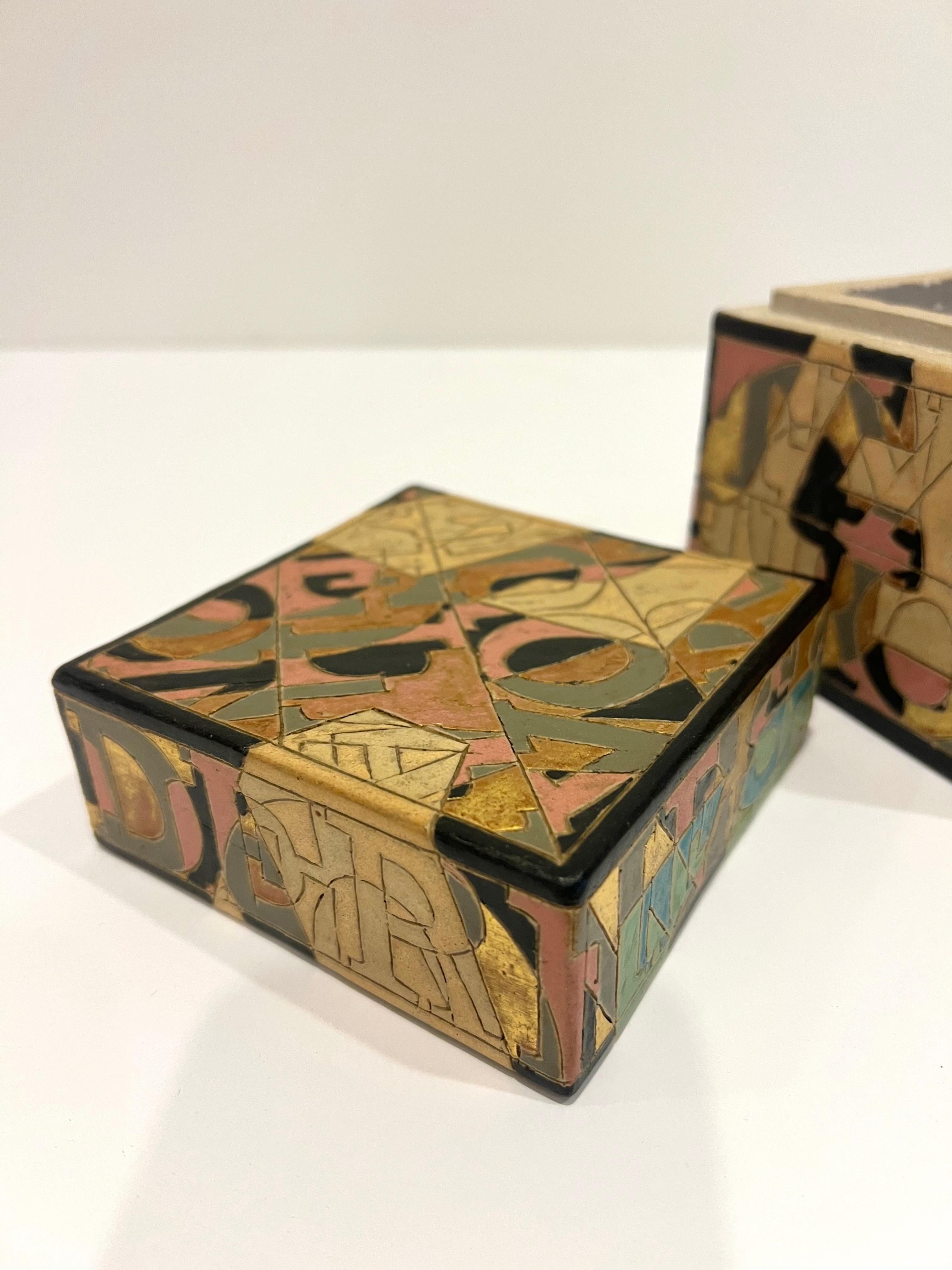 Vaso scultoreo in gres con coperchio e lettere incise di Bo Kristiansen, Danimarca in vendita 10