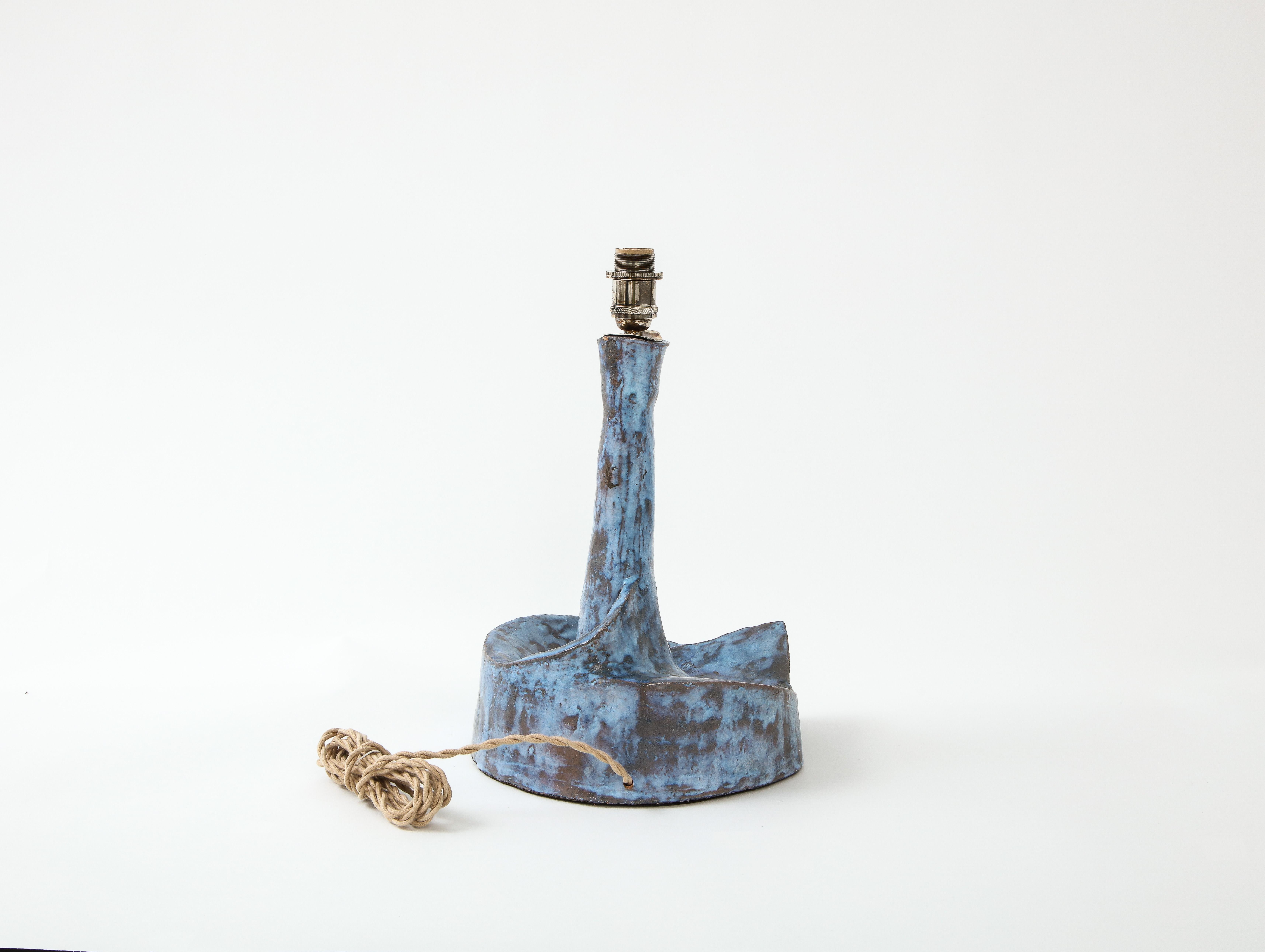 Sculptural Blue Mid-Century French Ceramic Table Lamp, France 1950's For Sale 4