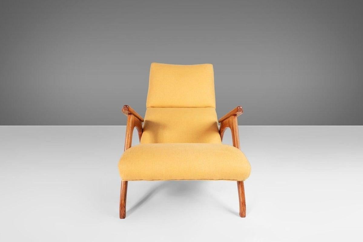 Fauteuil de salon et repose-pieds sculpturaux d'après l'emblématique sauterelle Adrian Pearsall, 1960 Excellent état - En vente à Deland, FL