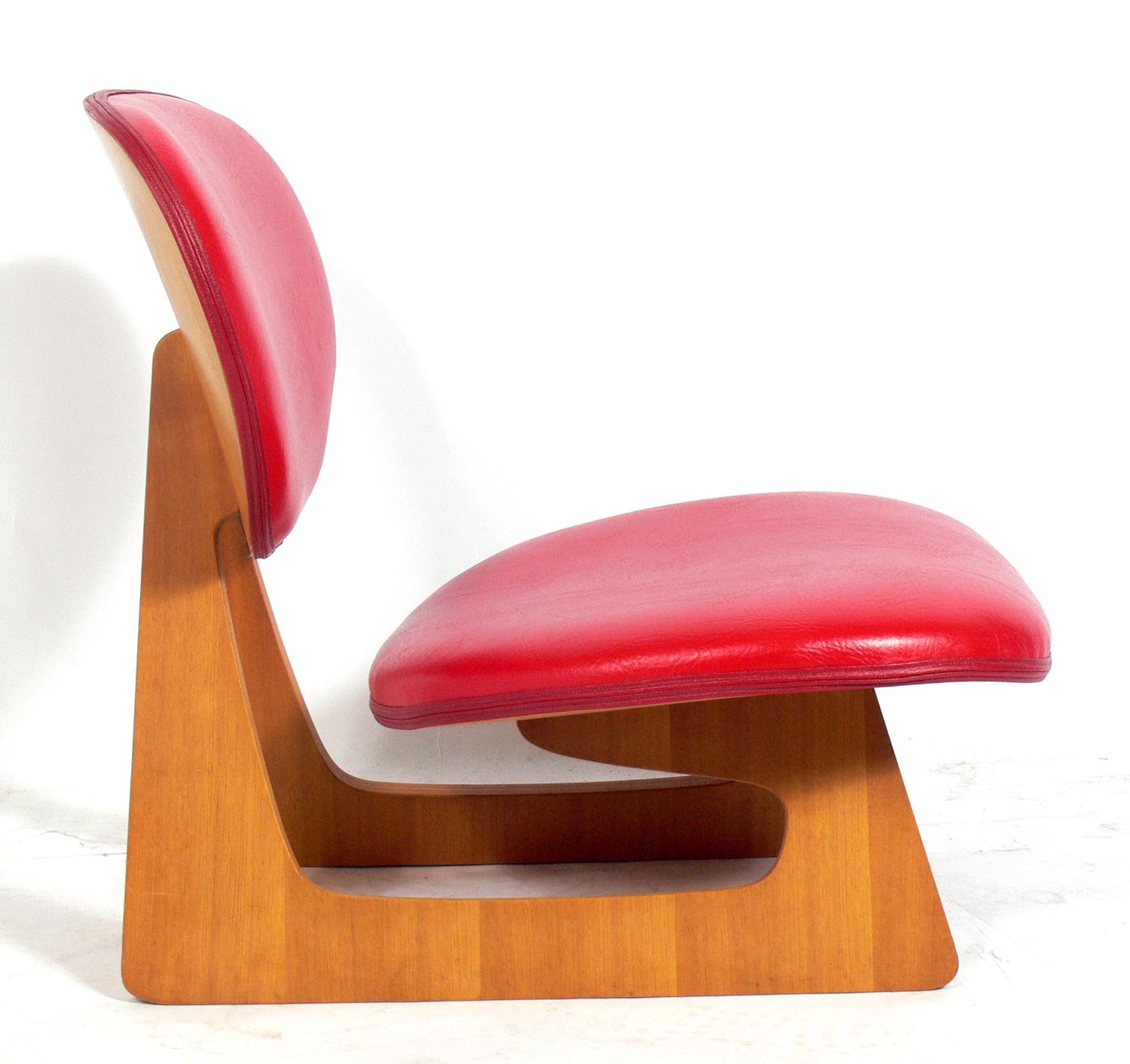 Mid-Century Modern Sculptural Lounge Chair by Junzo Sakakura