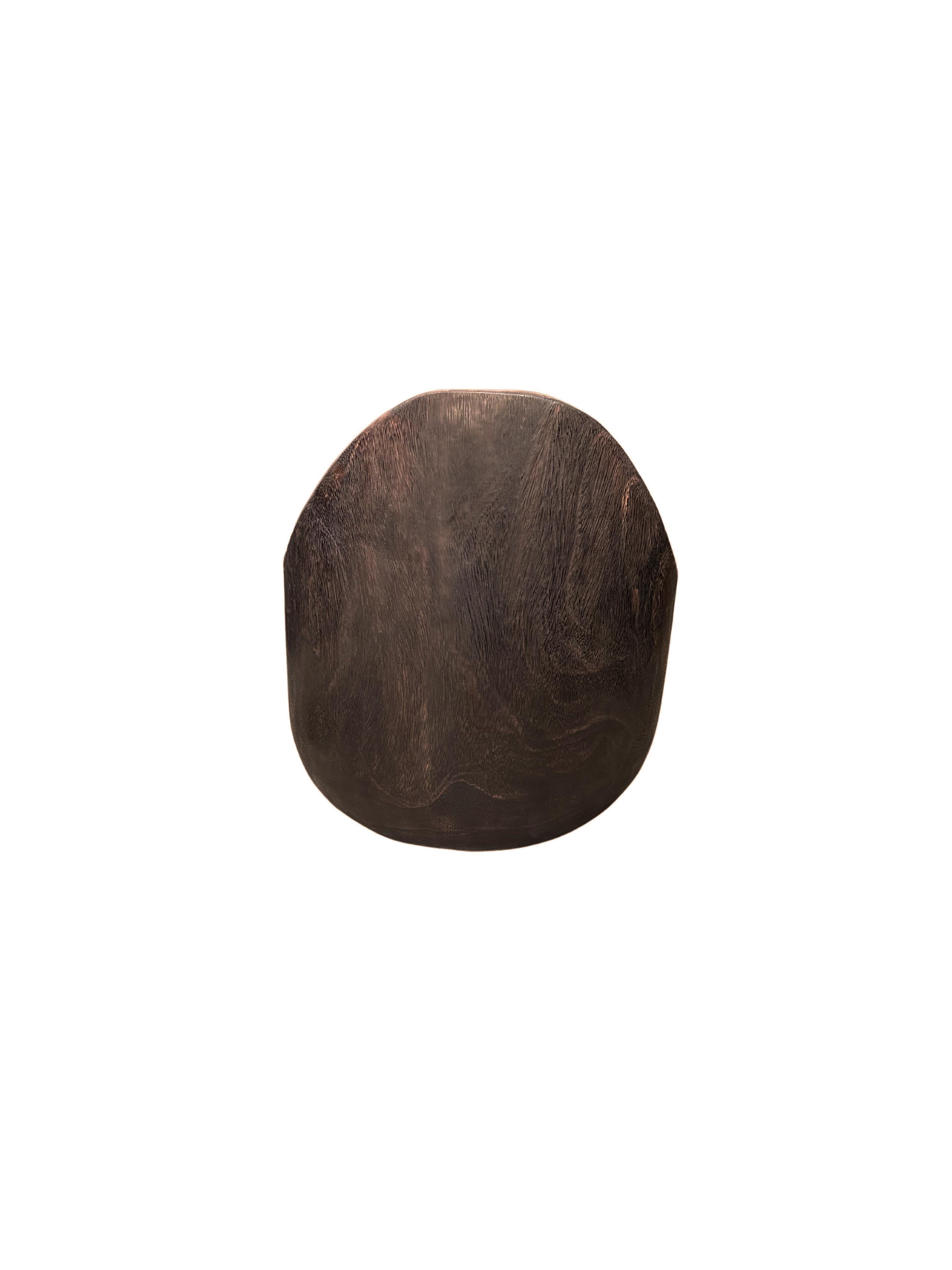 Sculptural Lounge Chair Carved from Solid Suar Wood, Modern Organic For Sale 1