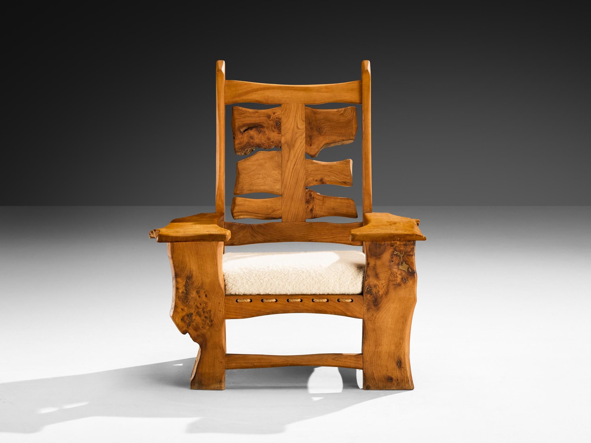 Silla de salón escultural de olmo con forma orgánica finales del siglo XX en venta