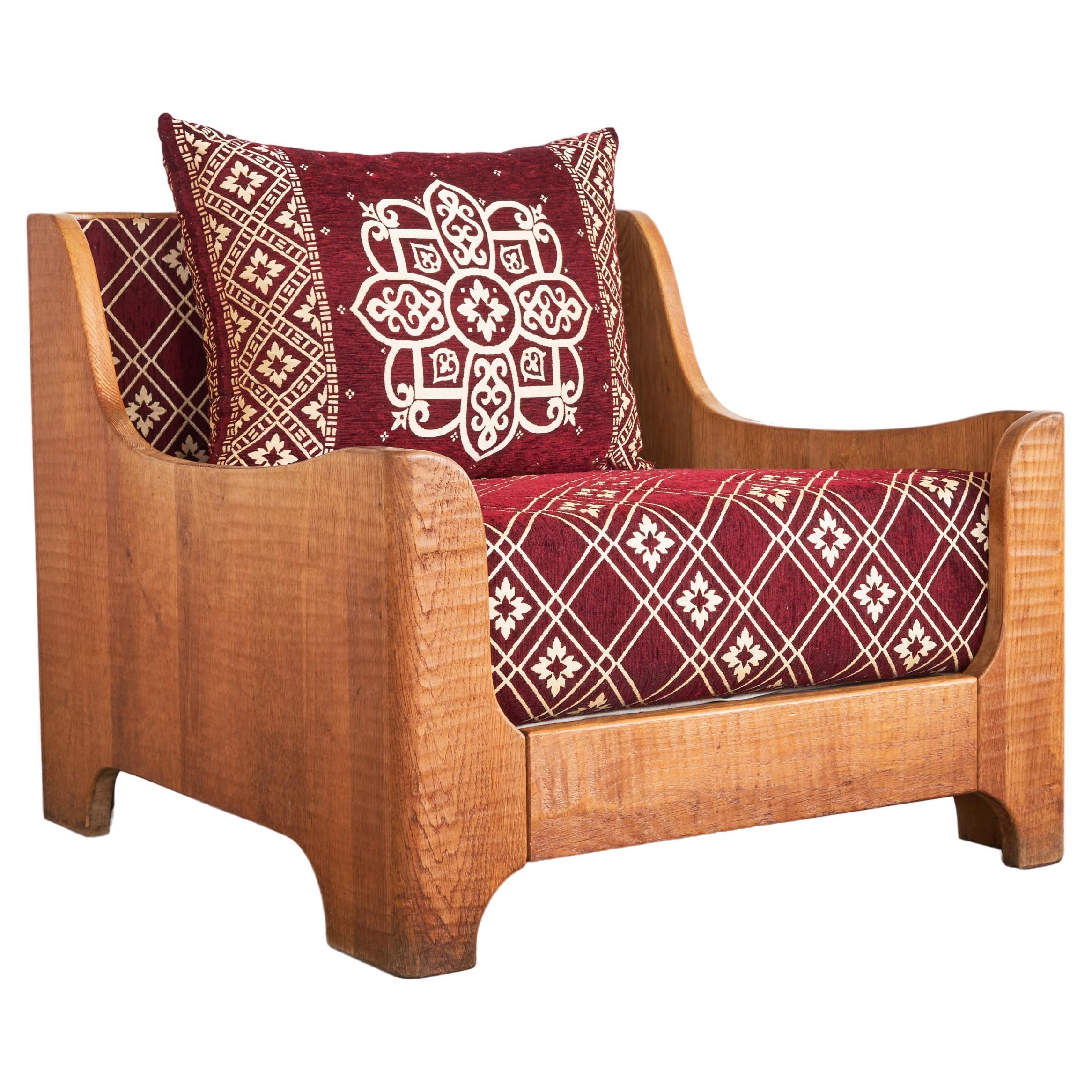 Sculptural Lounge Chair in Solid Oak 1940s