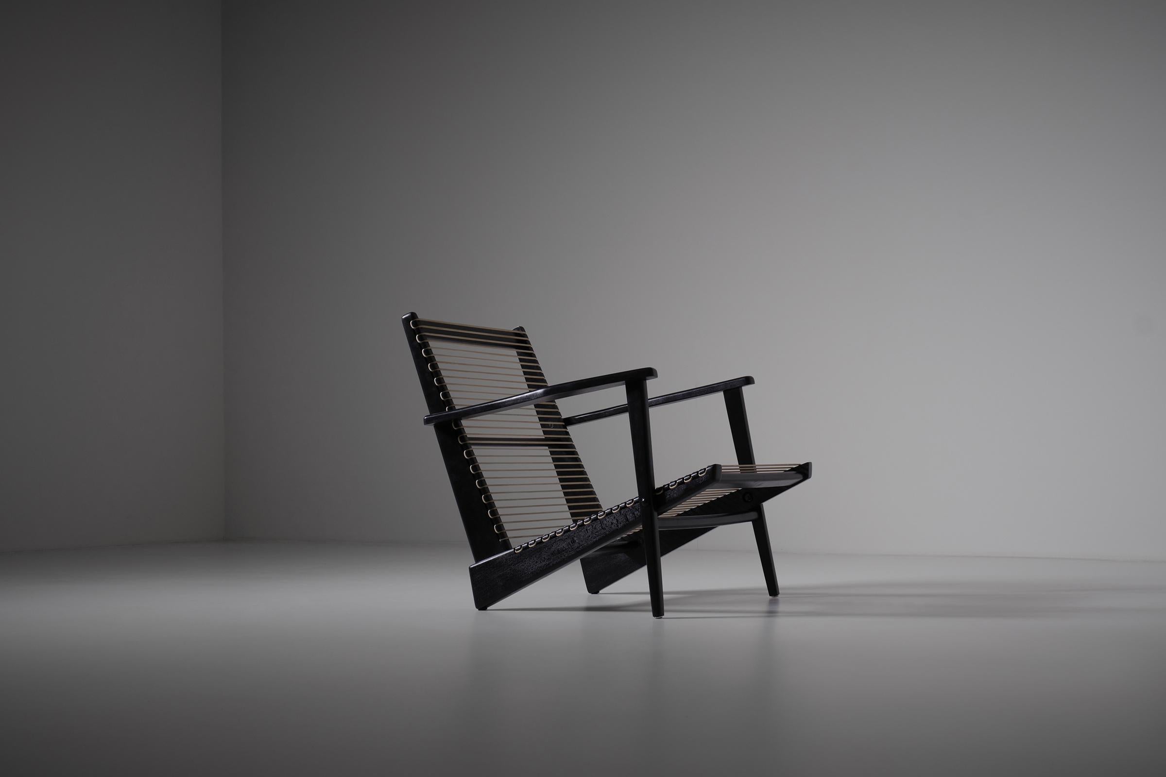 Mid-20th Century Sculptural Lounge Chair ‘Le Pacific’ by Georges Tigien, France 1950s For Sale