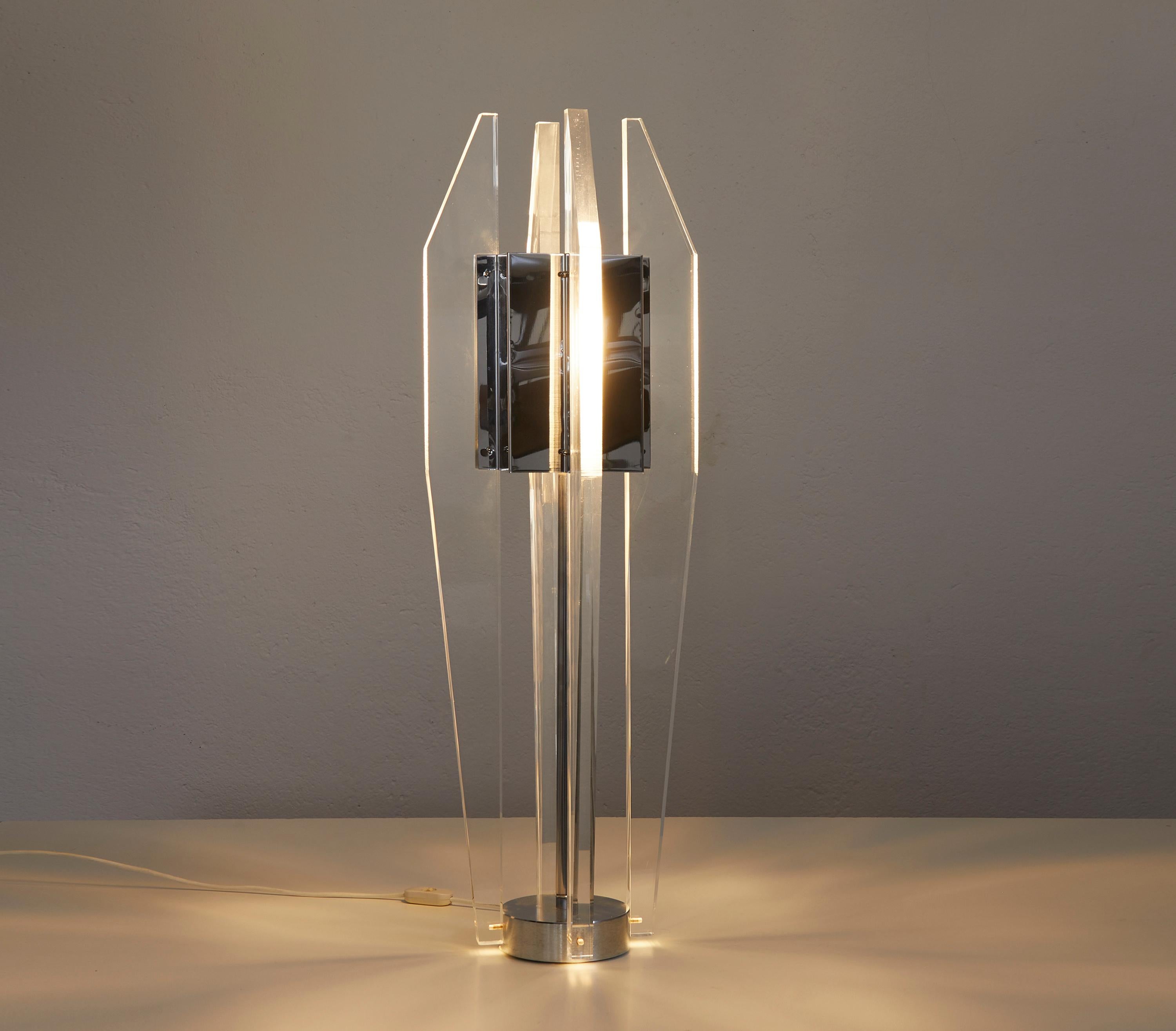 Late 20th Century Sculptural Lucite and Stainless Steel Table Lamp by Philippe Jean, France 1970