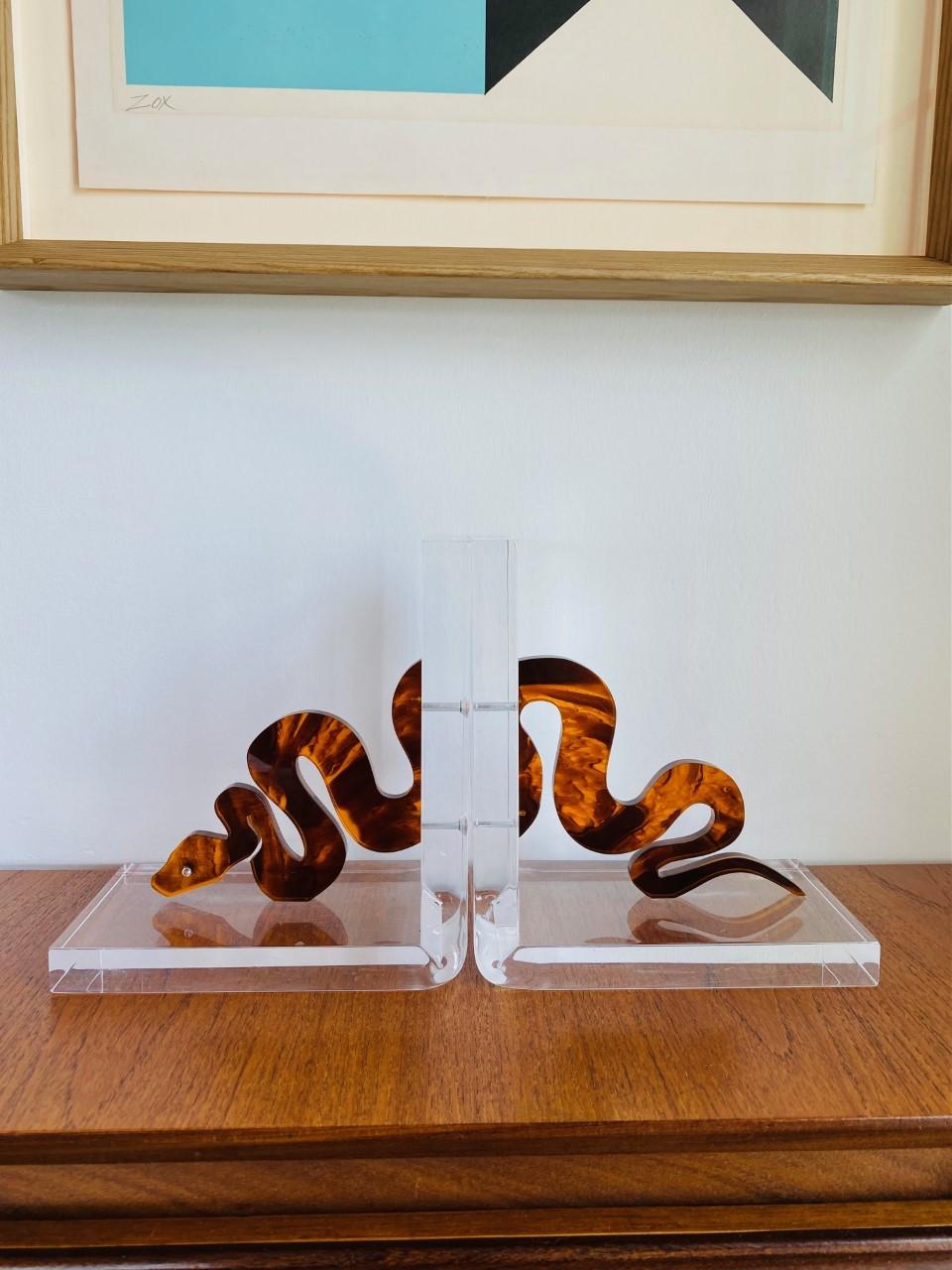 Sculptural Lucite Snake Bookends by Spisani In Good Condition In San Diego, CA