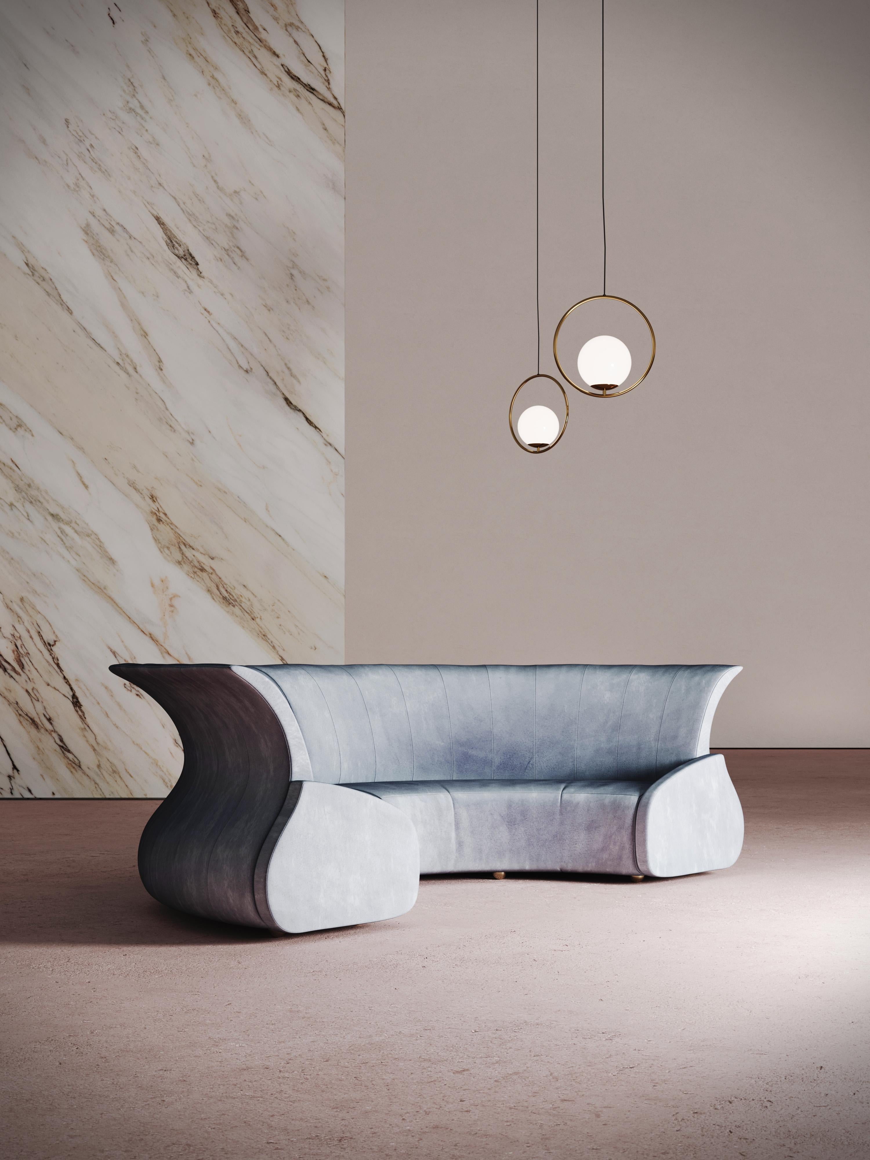 Skulpturales, auf Bestellung gefertigtes, modernistisches Eclipse-Sofa (Moderne der Mitte des Jahrhunderts) im Angebot