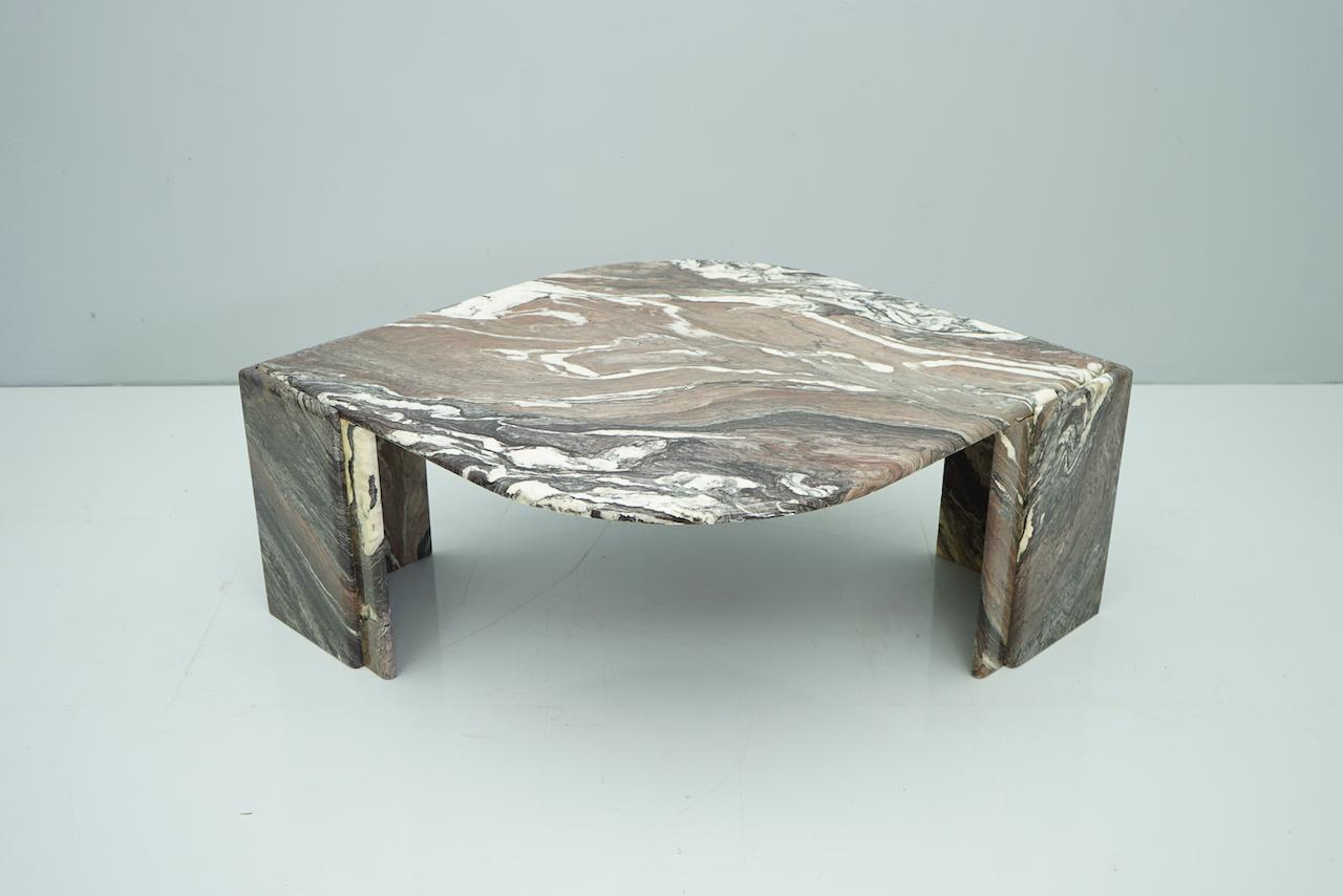Sculptural Marble Coffee Table, Italy, 1970s 4