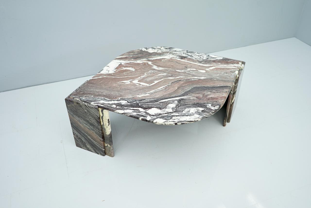 Late 20th Century Sculptural Marble Coffee Table, Italy, 1970s
