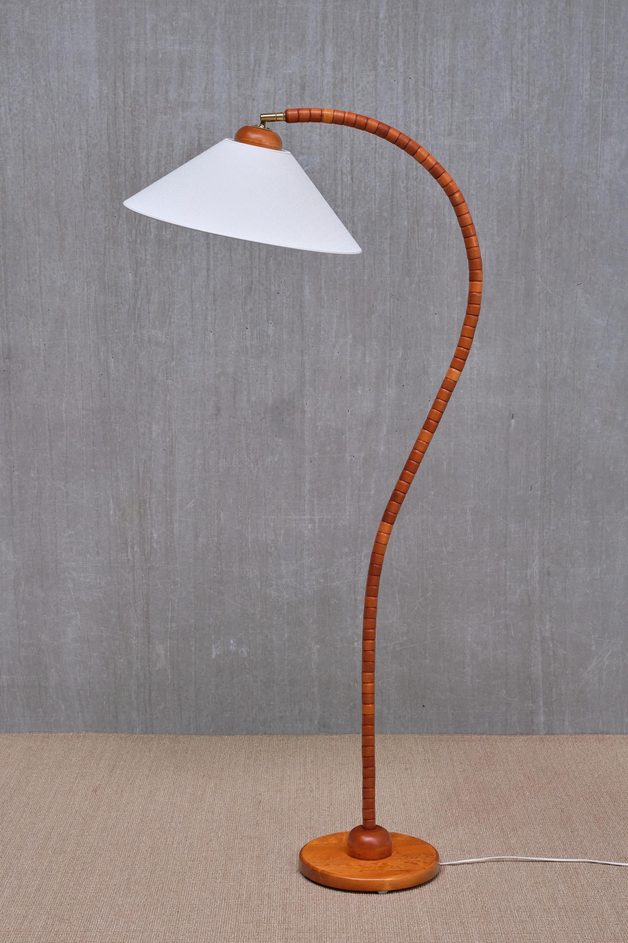 Sculptural Markslöjd Floor Lamp in Beech Wood, Sweden, 1960s 4