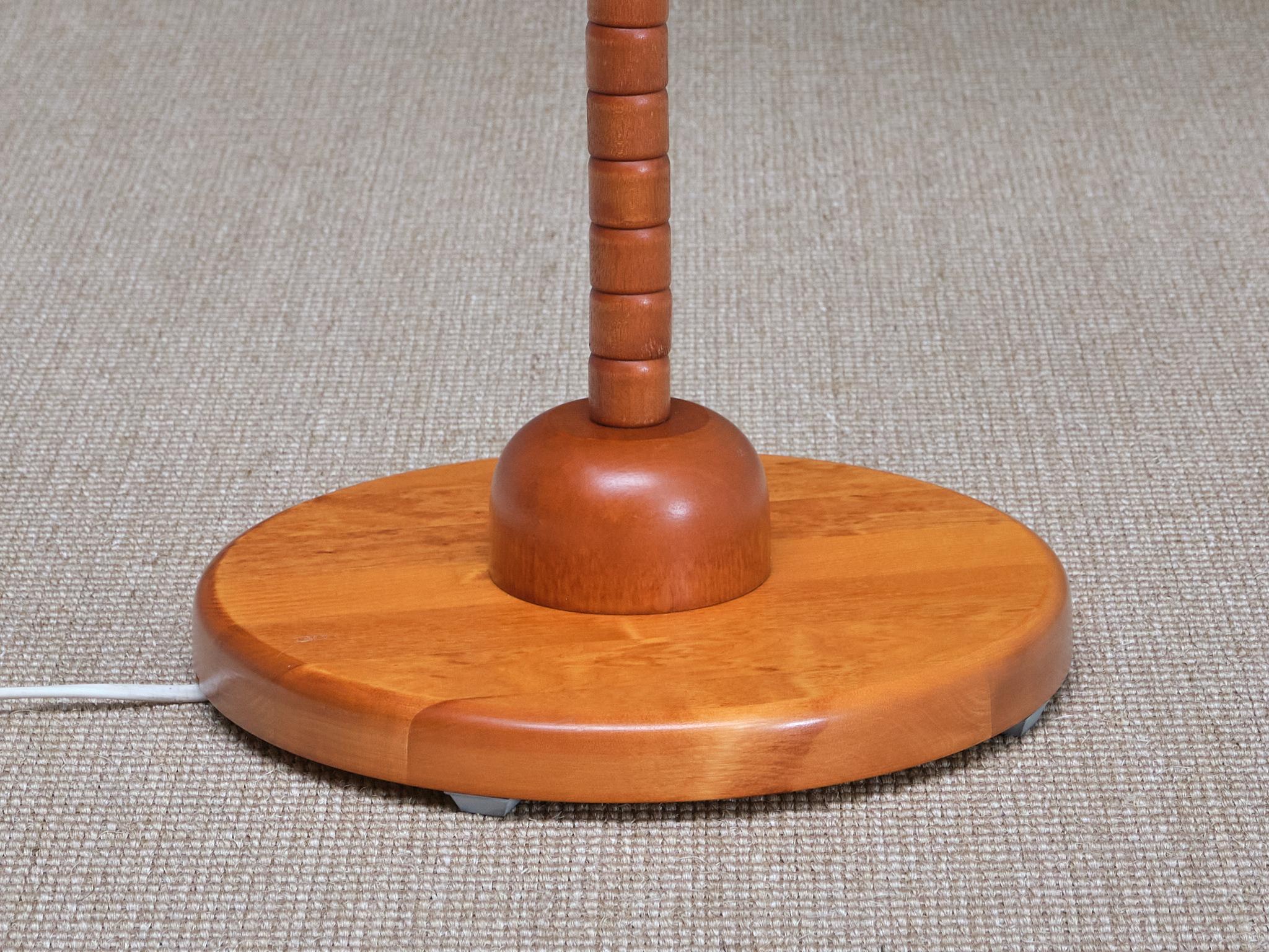 Sculptural Markslöjd Floor Lamp in Beech Wood, Sweden, 1960s 8