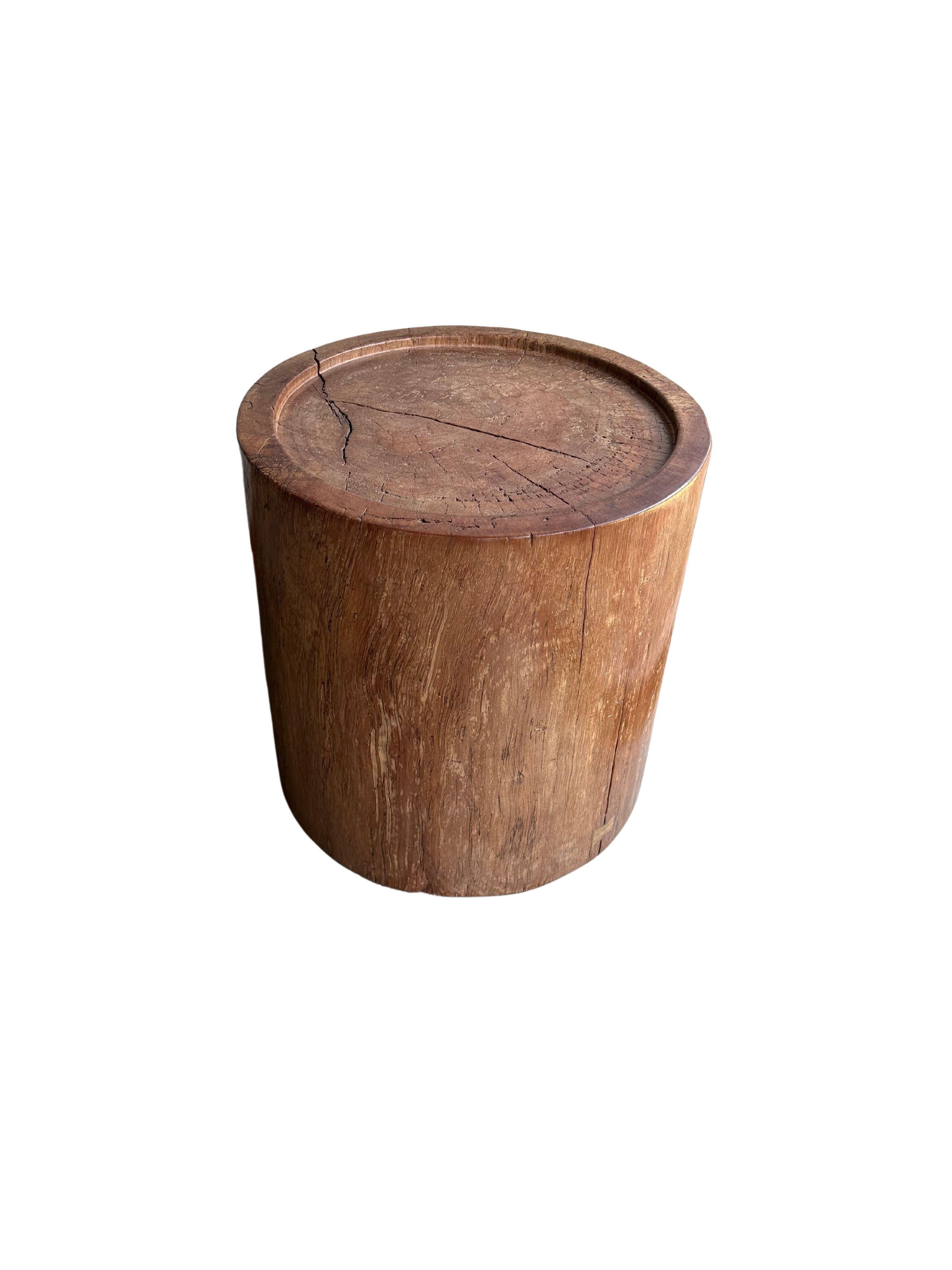 Sculptural Meranti Wood Side Table, with Stunning Wood Textures, Modern Organic For Sale 4
