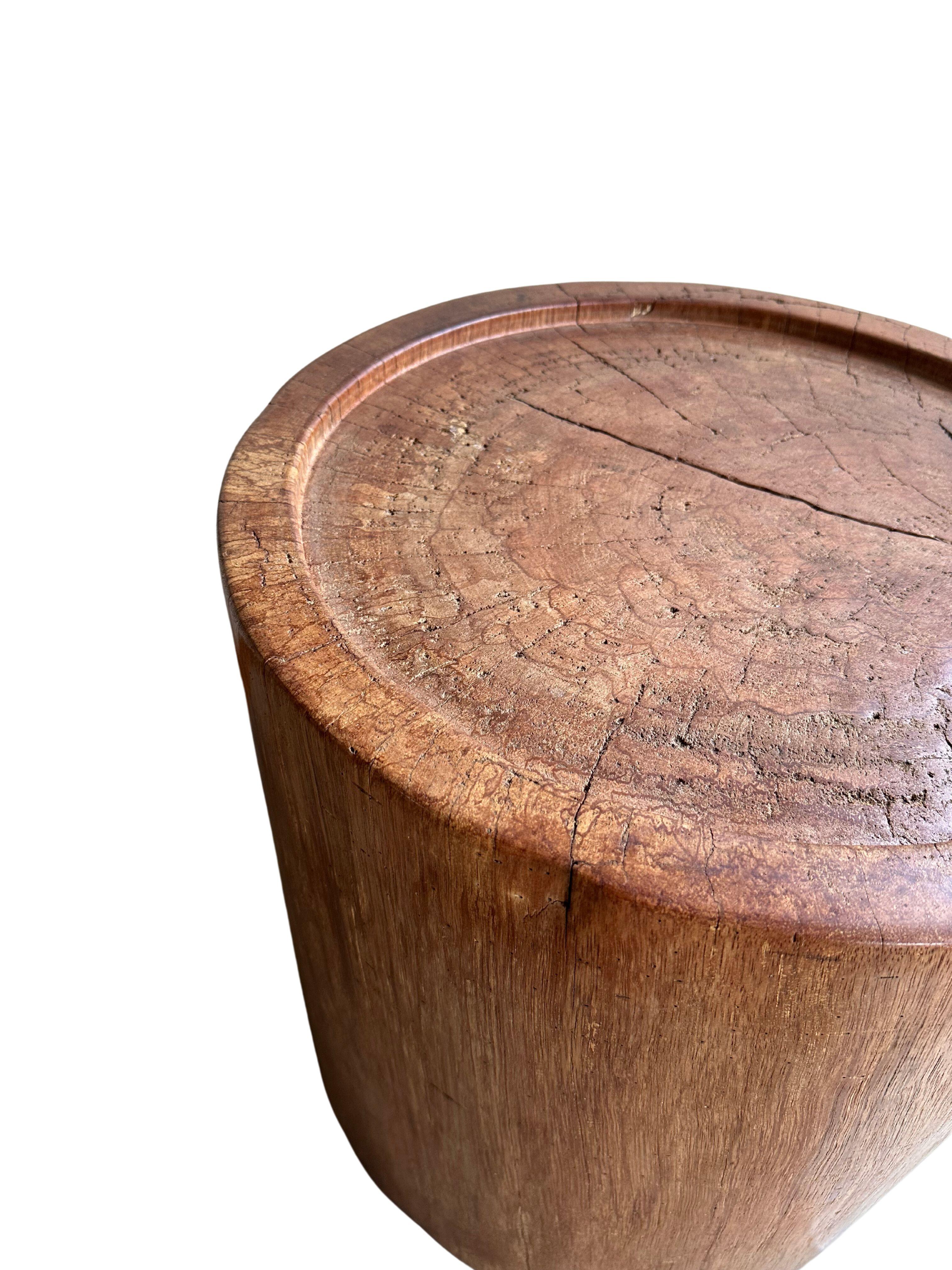 Sculptural Meranti Wood Side Table, with Stunning Wood Textures, Modern Organic For Sale 1