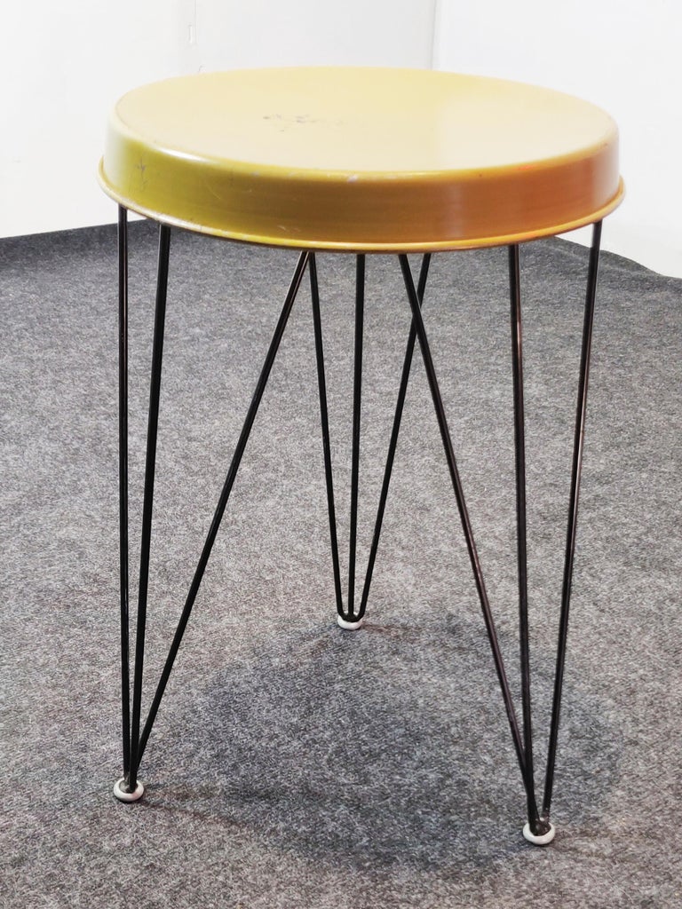 Sculptural Metal Wire Stool by Tjerk Reijenga for Pilastro, 1960s For Sale 1