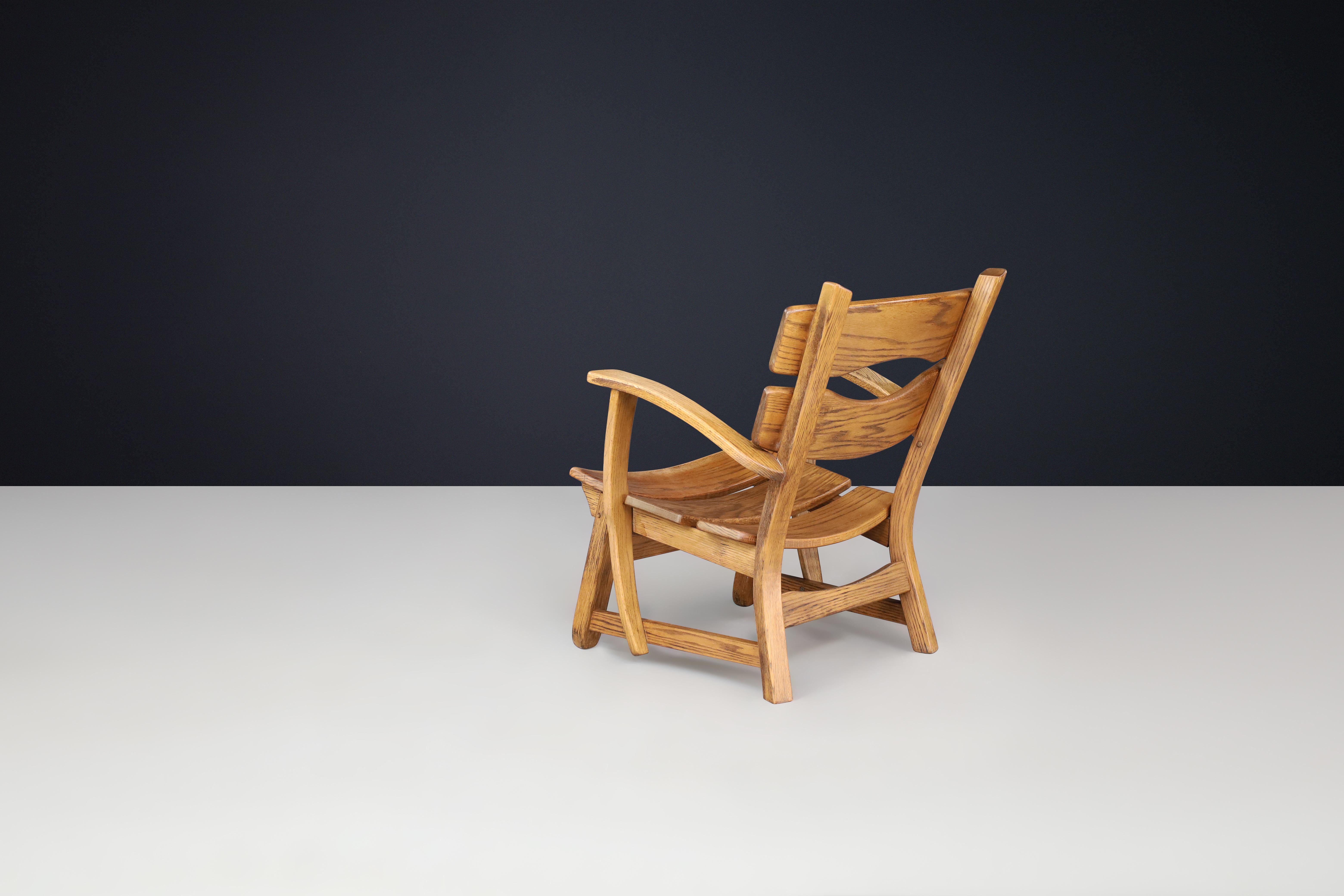 Français Sculptural Mid-Century Armchair in Solid Oak, France, 1950s — 1 Available en vente