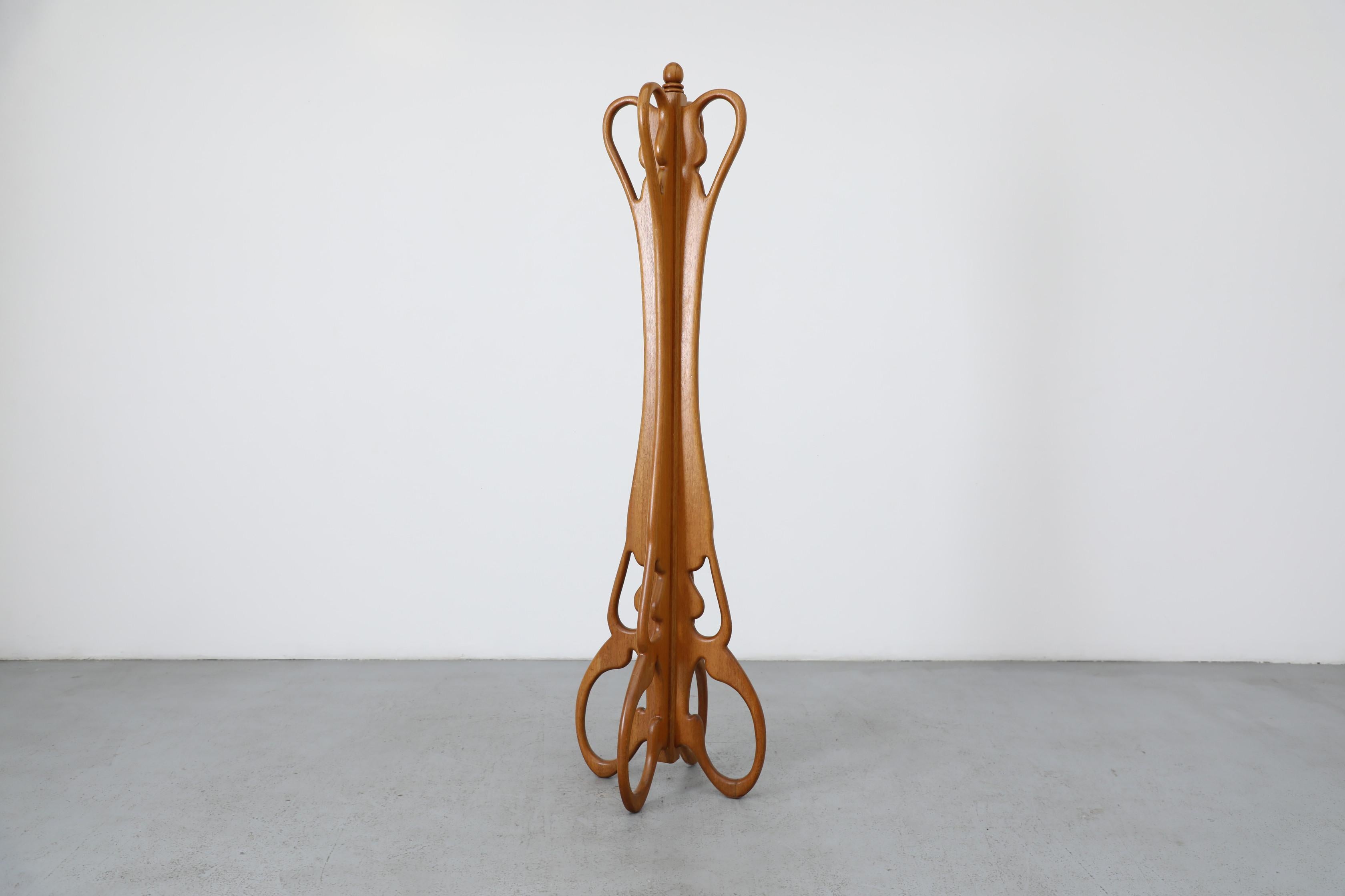 Fin du 20e siècle Porte-manteau sculptural en Beeche Wood du milieu du siècle dans le style d'Adrian Pearsall en vente