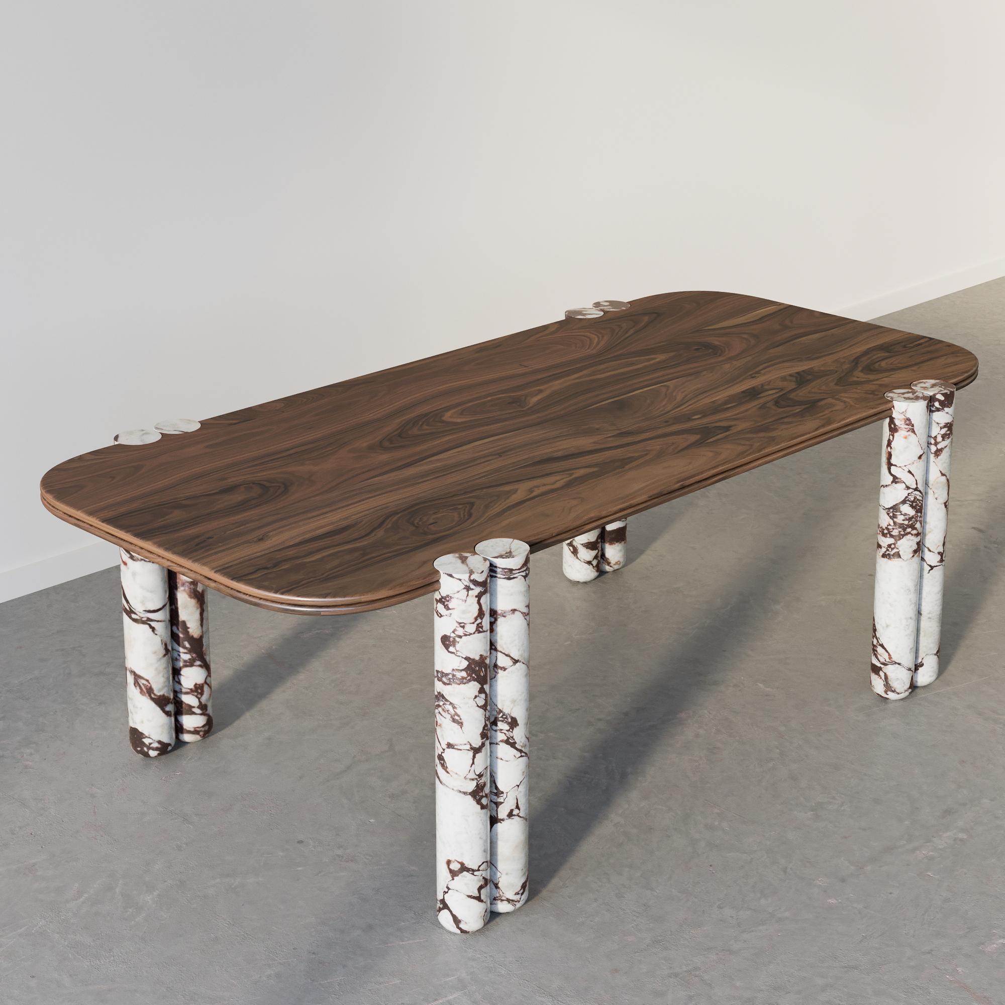 Australiano Tavolo Forever scultoreo in noce e marmo di HEGI, ispirato al Mid-Century in vendita