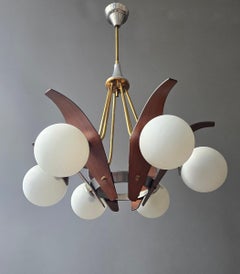 Sculptural Mid-Century Italian Chandelier, Circa 1950s