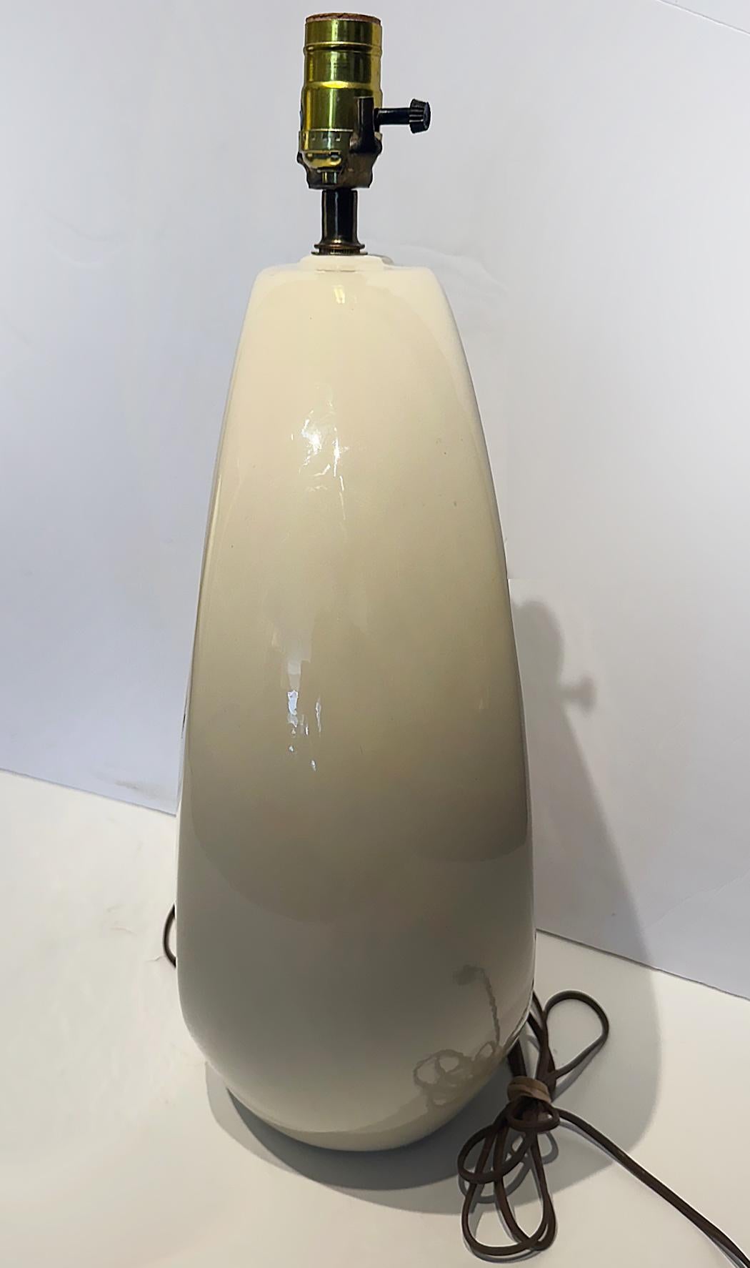 Sculptural Mid century Modern Ceramic Table Lamps with Gold Accents, Pair For Sale 1