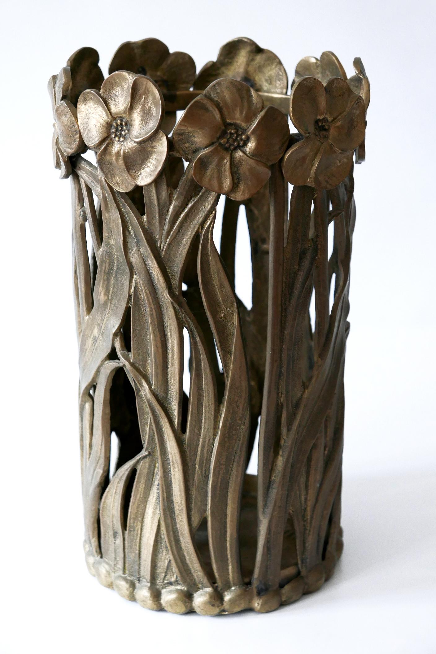 Sculptural Mid-Century Modern Massive Brass Umbrella Stand 1960s For Sale 5