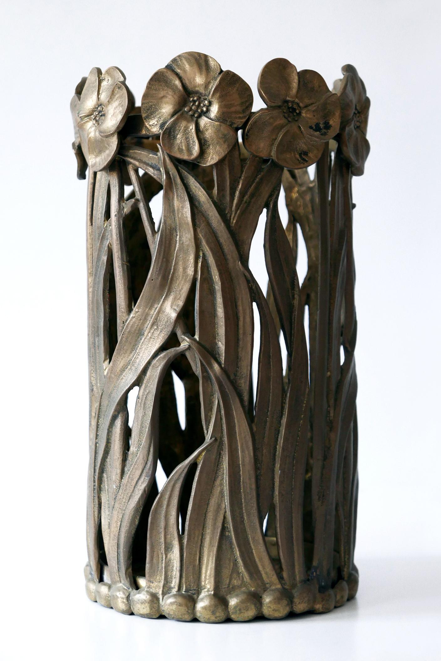 Sculptural Mid-Century Modern Massive Brass Umbrella Stand 1960s For Sale 1
