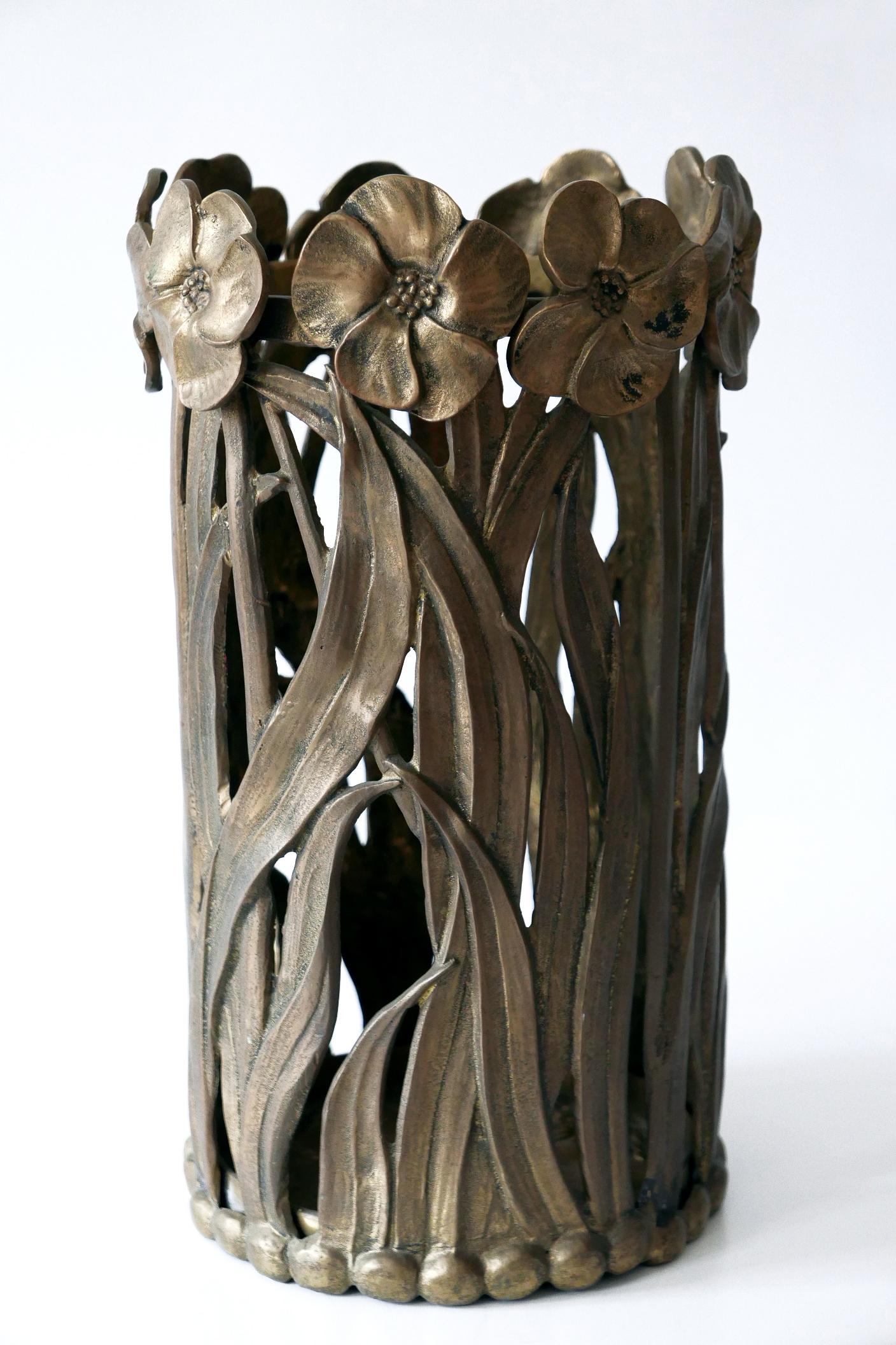 Sculptural Mid-Century Modern Massive Brass Umbrella Stand 1960s For Sale 3