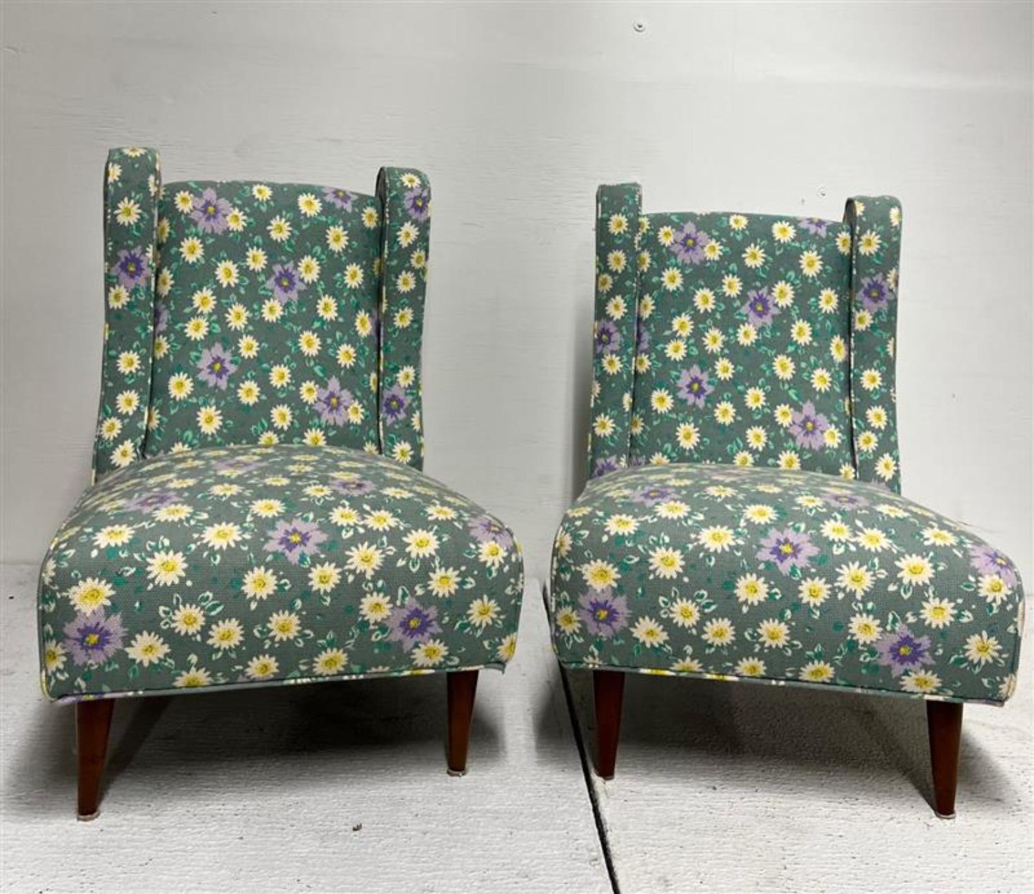 Pair of Mid-Century Italian Slipper chairs
Totally Restored With new old inventory 60's fabric
Very cute and would look stylish in any room 
