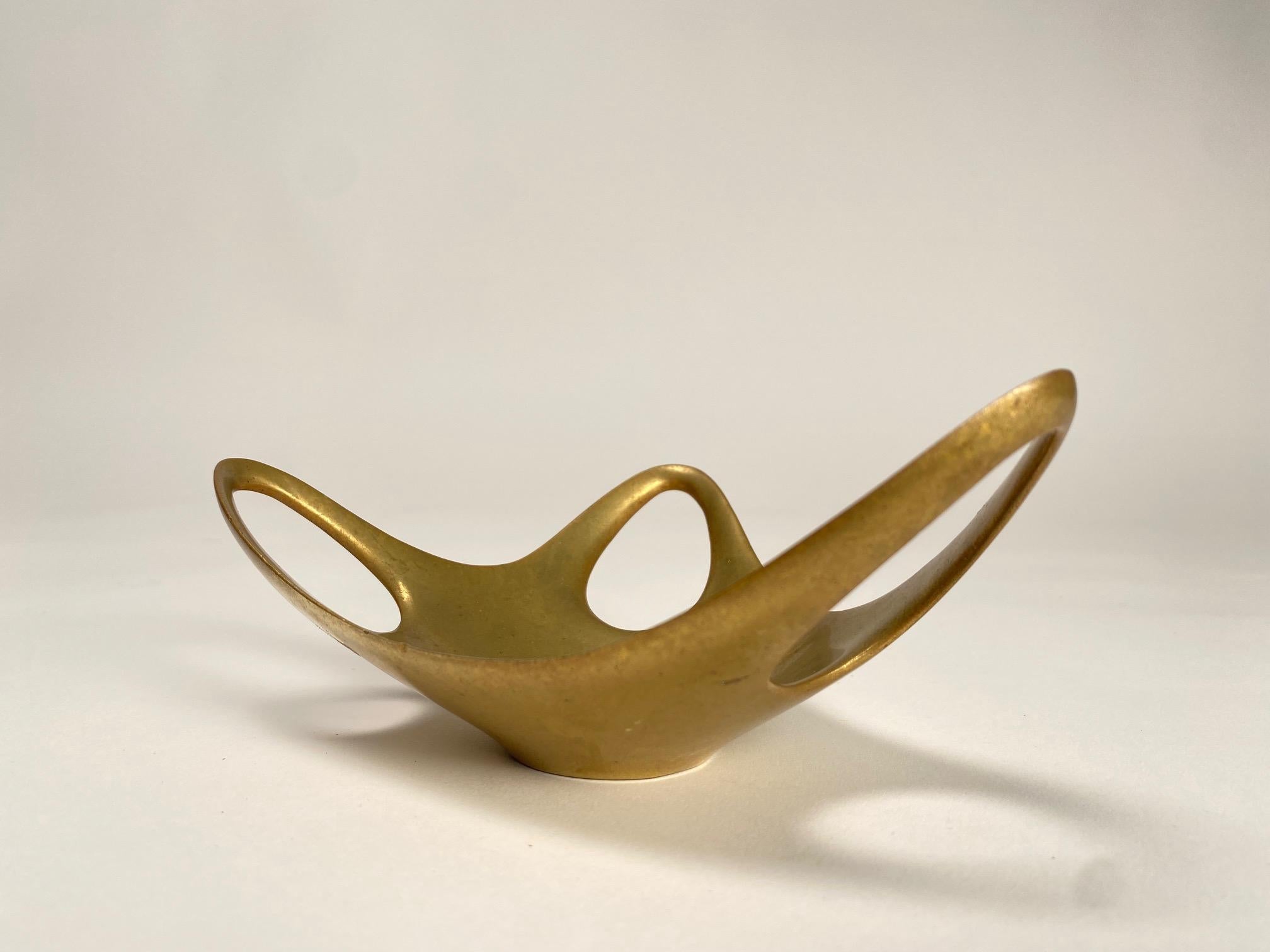 Sculptural Mid-century Organic Objects Objects for Objects  en laiton, Danemark années 1960 Bon état - En vente à Argelato, BO