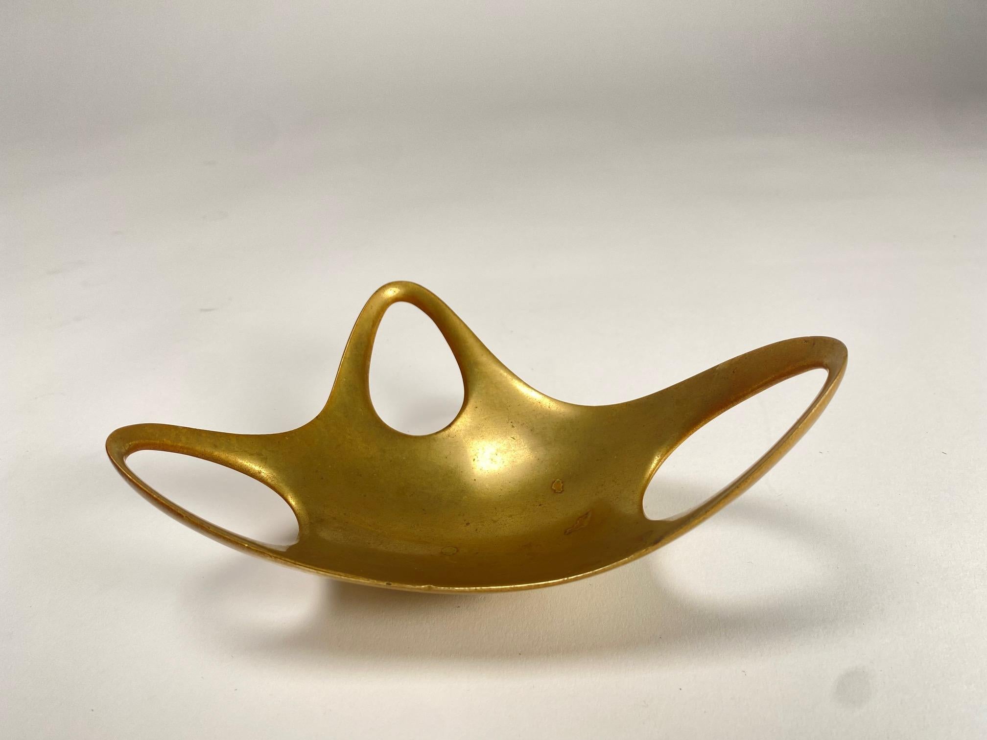 Sculptural Mid-century Organic Objects Objects for Objects  en laiton, Danemark années 1960 en vente 1