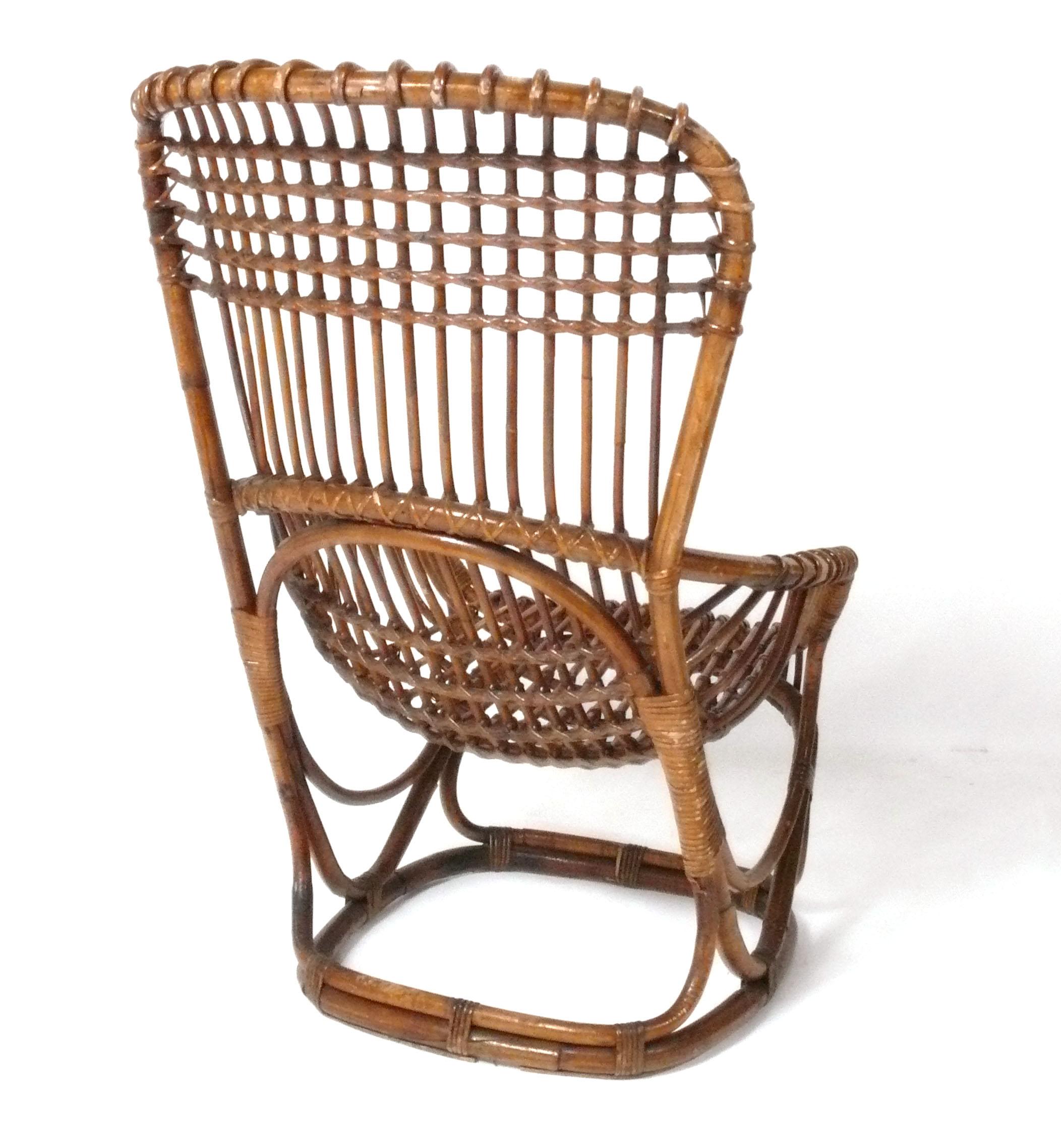 italien Chaise longue sculpturale en rotin du milieu du siècle dernier dans le style de Franco Albini en vente