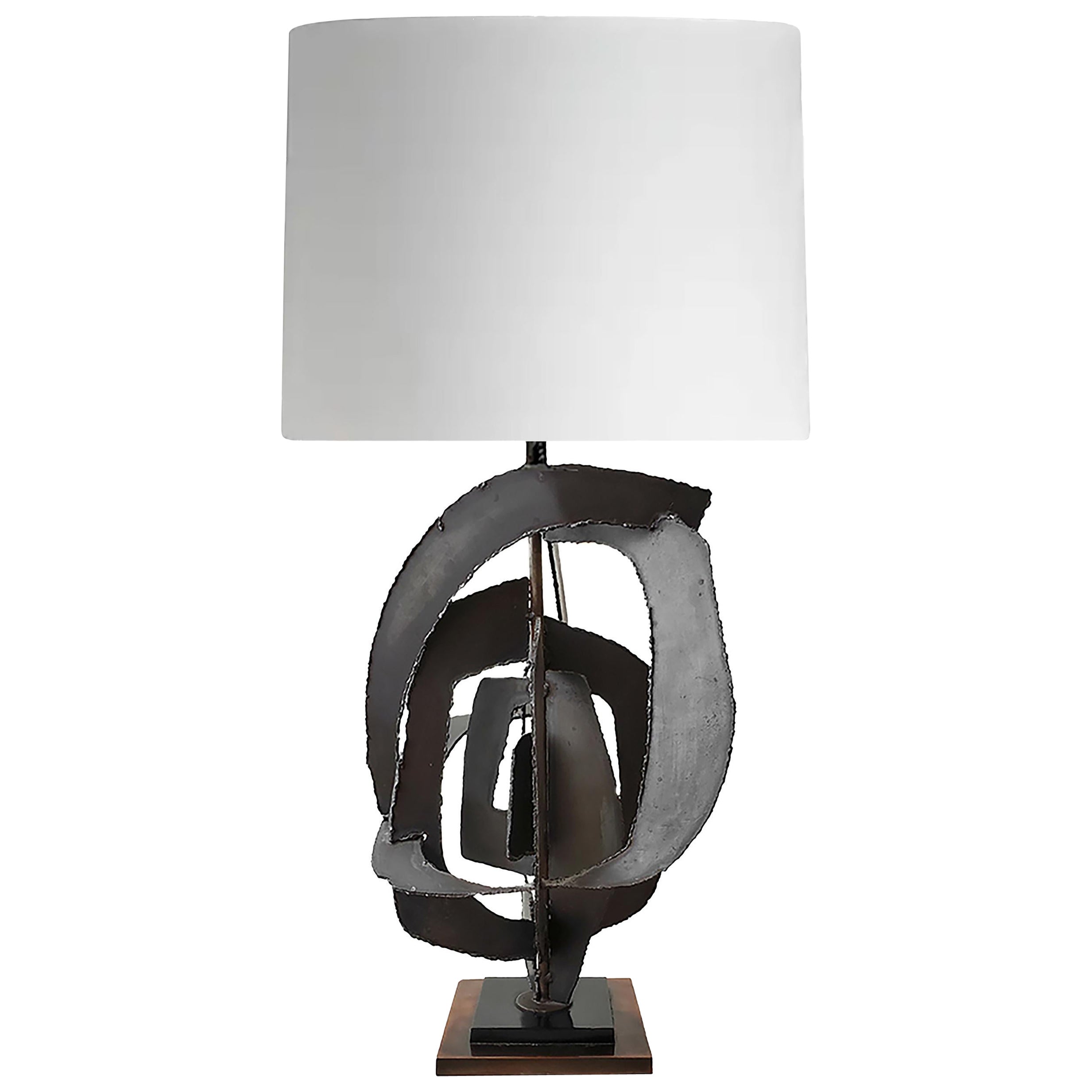 Skulpturale Brutalisten-Lampe aus der Jahrhundertmitte von Richard Barr