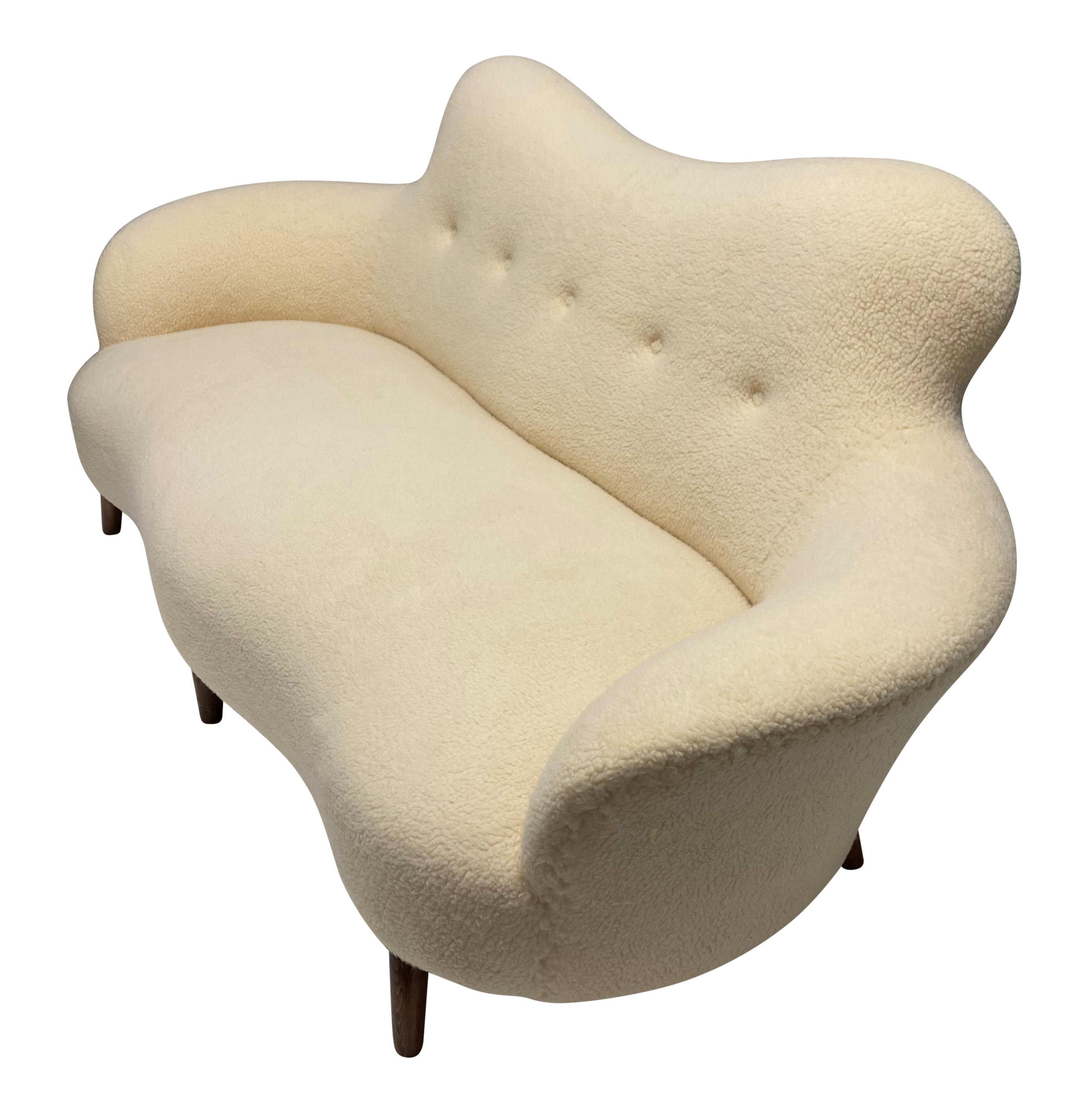 Mid-Century Modern Sculptural Midcentury Italian Sofa in Faux Lambswool For Sale