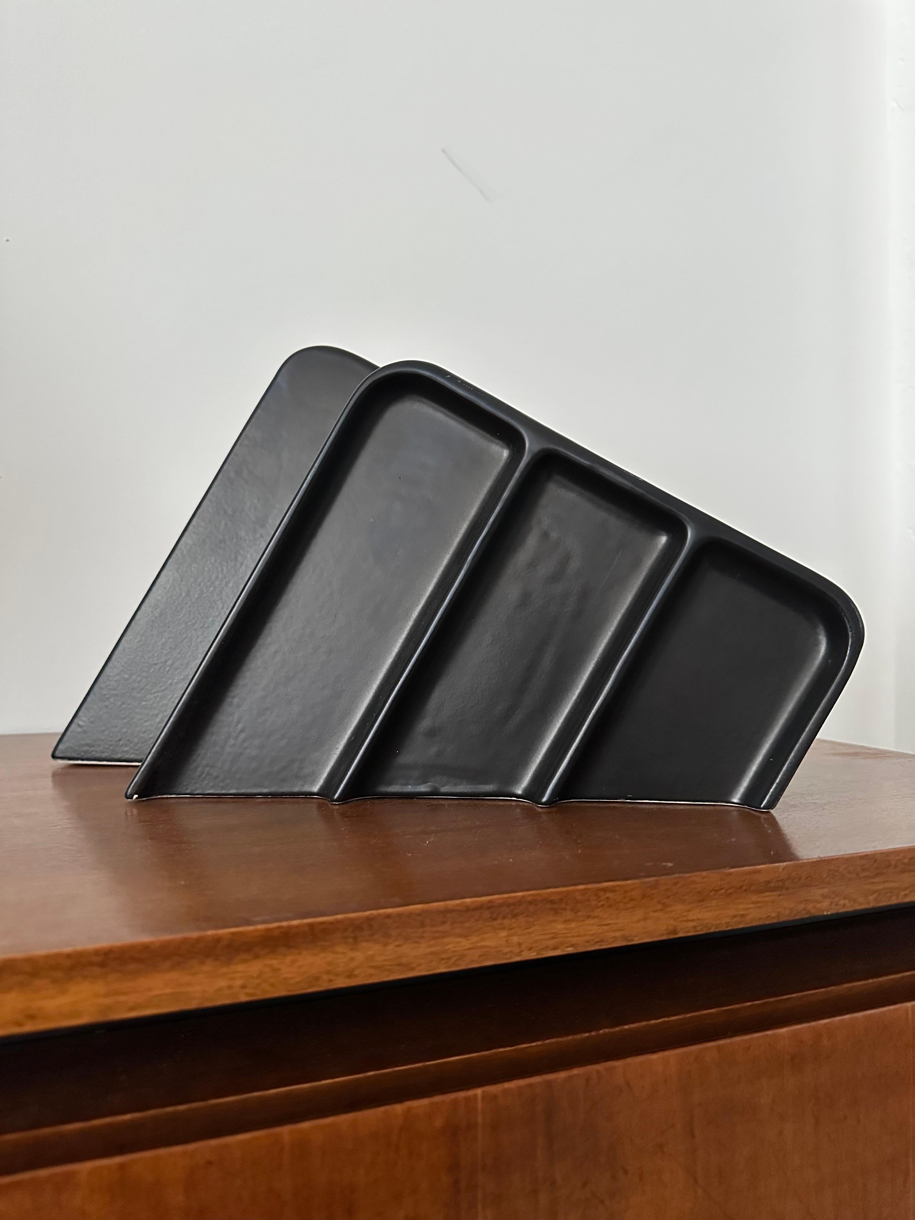 Jarrón escultural minimalista de cerámica negra de Makio Hasuike, Arnolfo di Cambio en venta 9