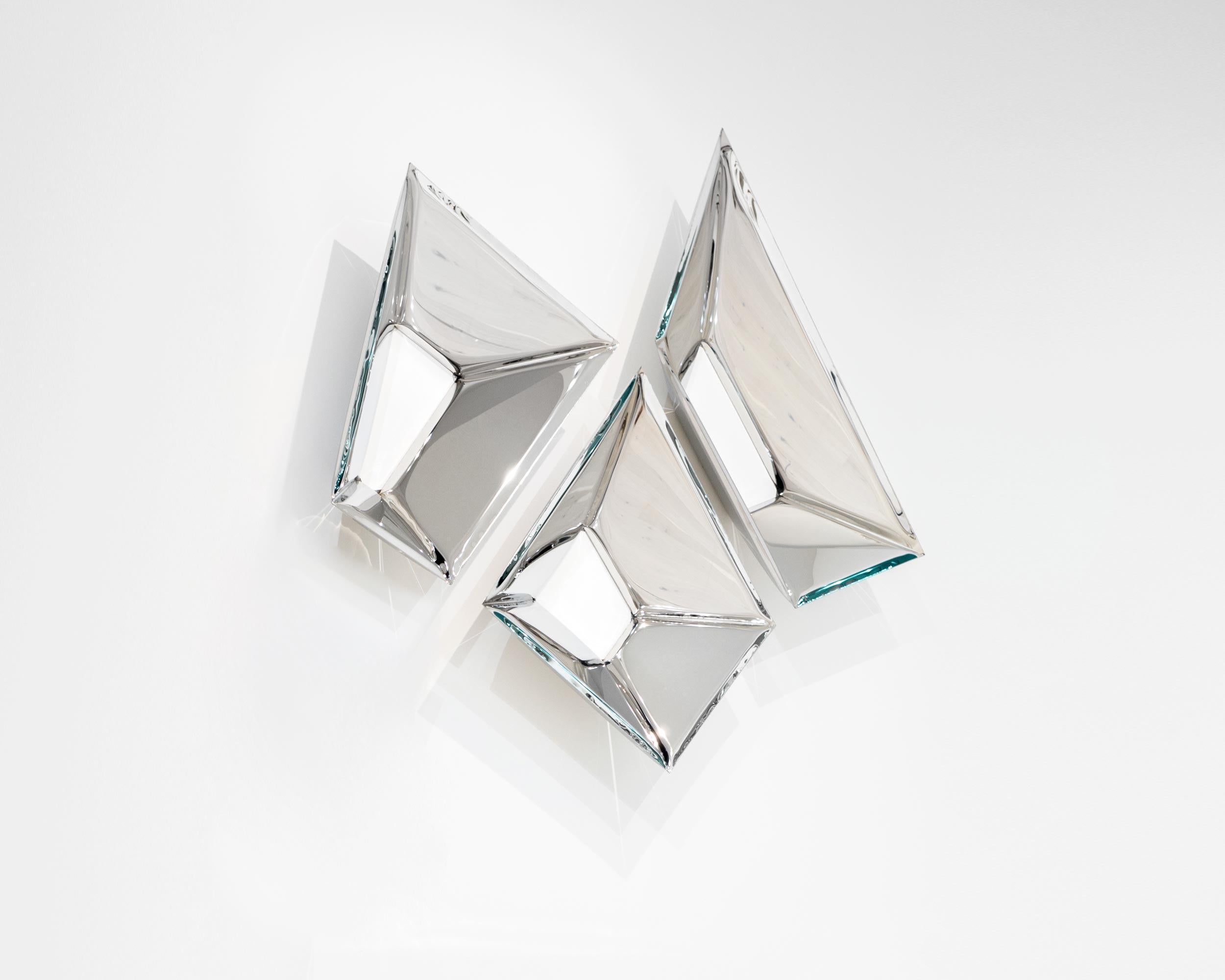 Organic Modern Sculptural Mirrors 'the Crystals' in Stainless Steel by Zieta Prozessdesign '3' For Sale