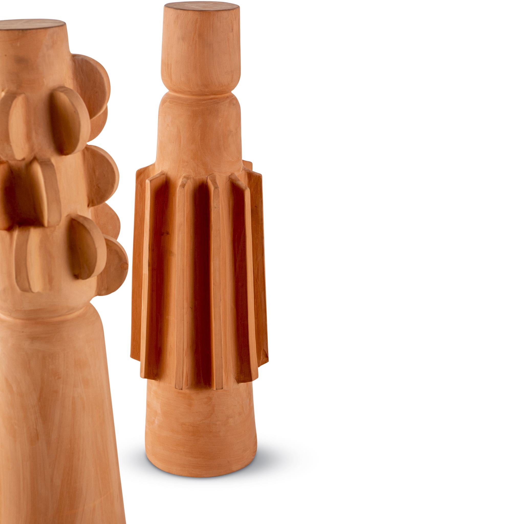 Skulpturales Modernes Brutalistisches Terrakotta Stammesinspiriertes Dekoratives Totem 3 im Angebot 3