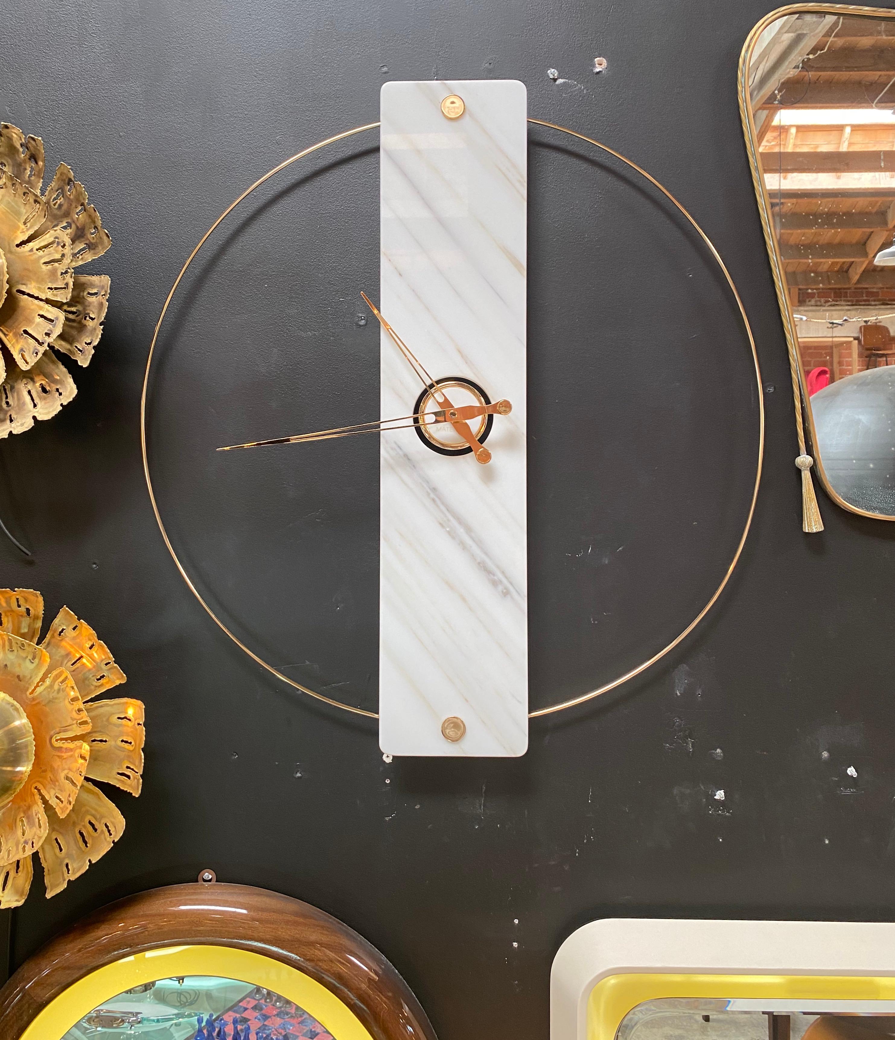 Sculptural Modern Clock 2019 with Carrara Marble and Finishes in 24-Karat Gold In New Condition In Los Angeles, CA