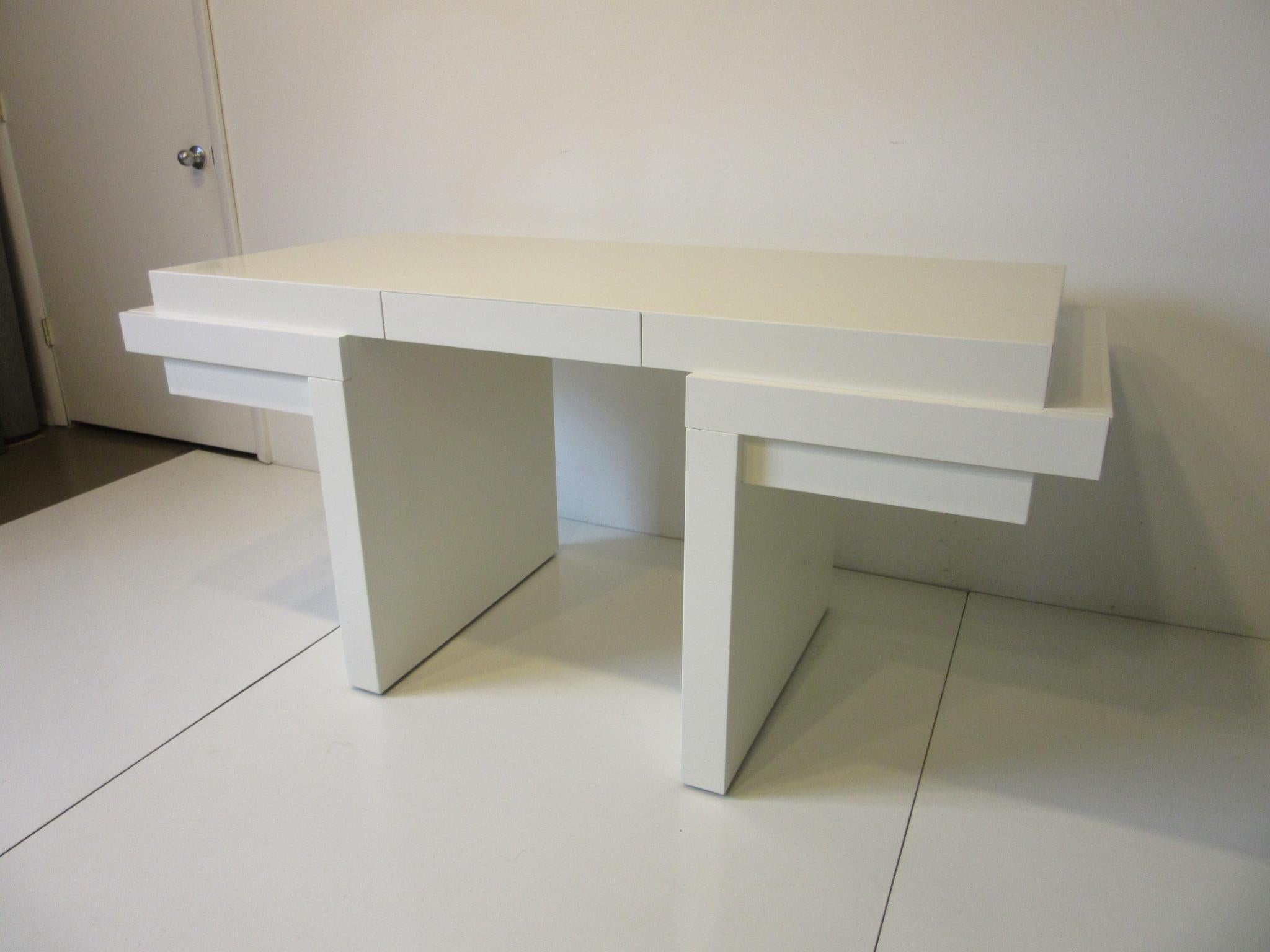 Sculptural Modern Pedestal Desk in the Style of Steve Chase 3