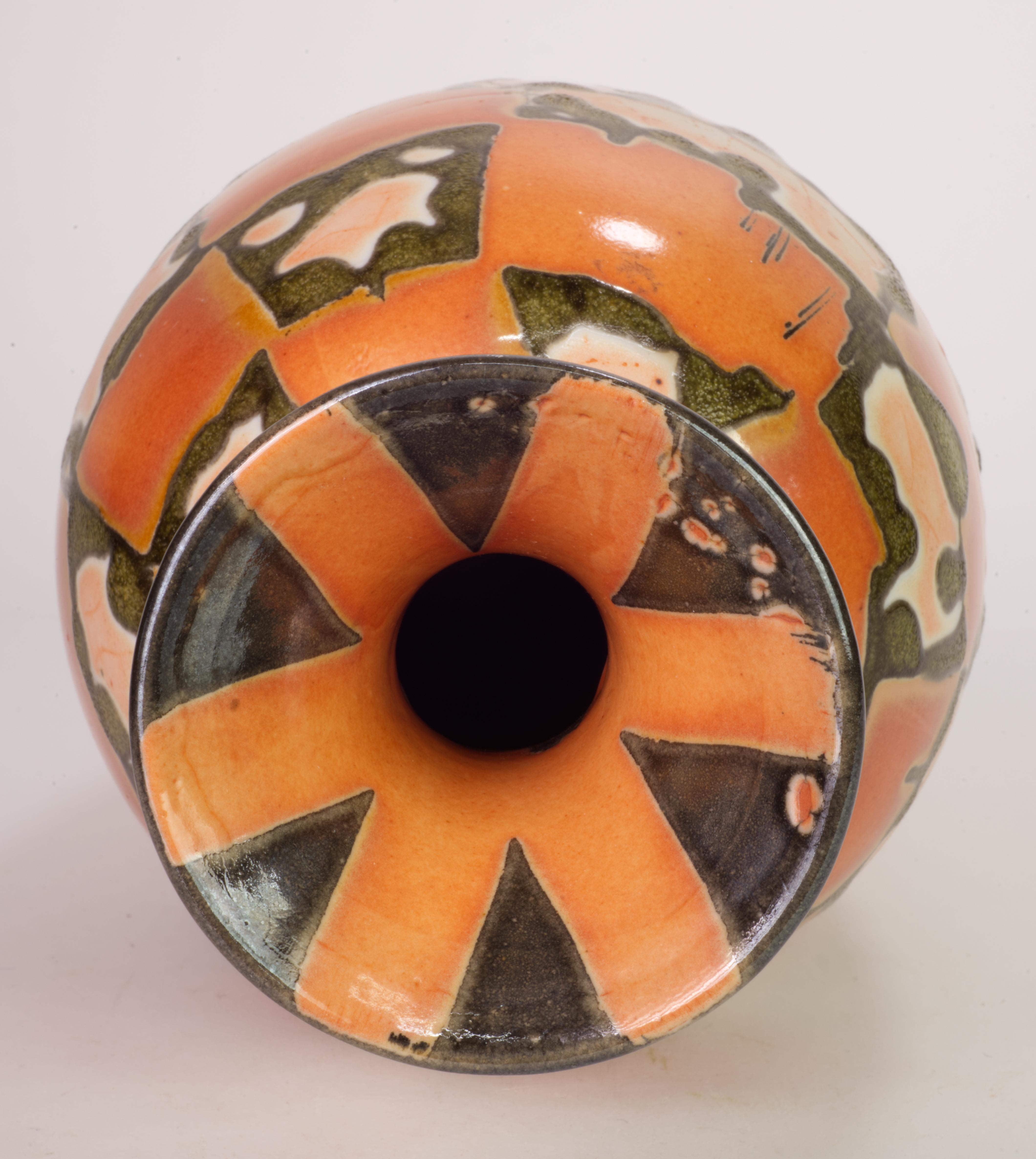 Skulpturale modernistische Farbblock-Vase aus Lavaglasur, Studio Art Pottery (Keramik) im Angebot