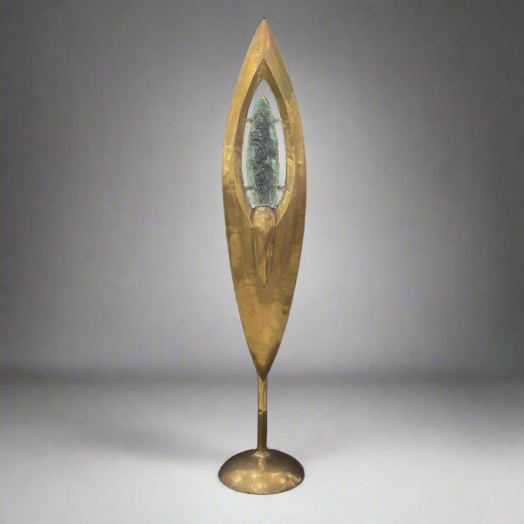 Ottone Lampada da terra scultorea modernista in vendita