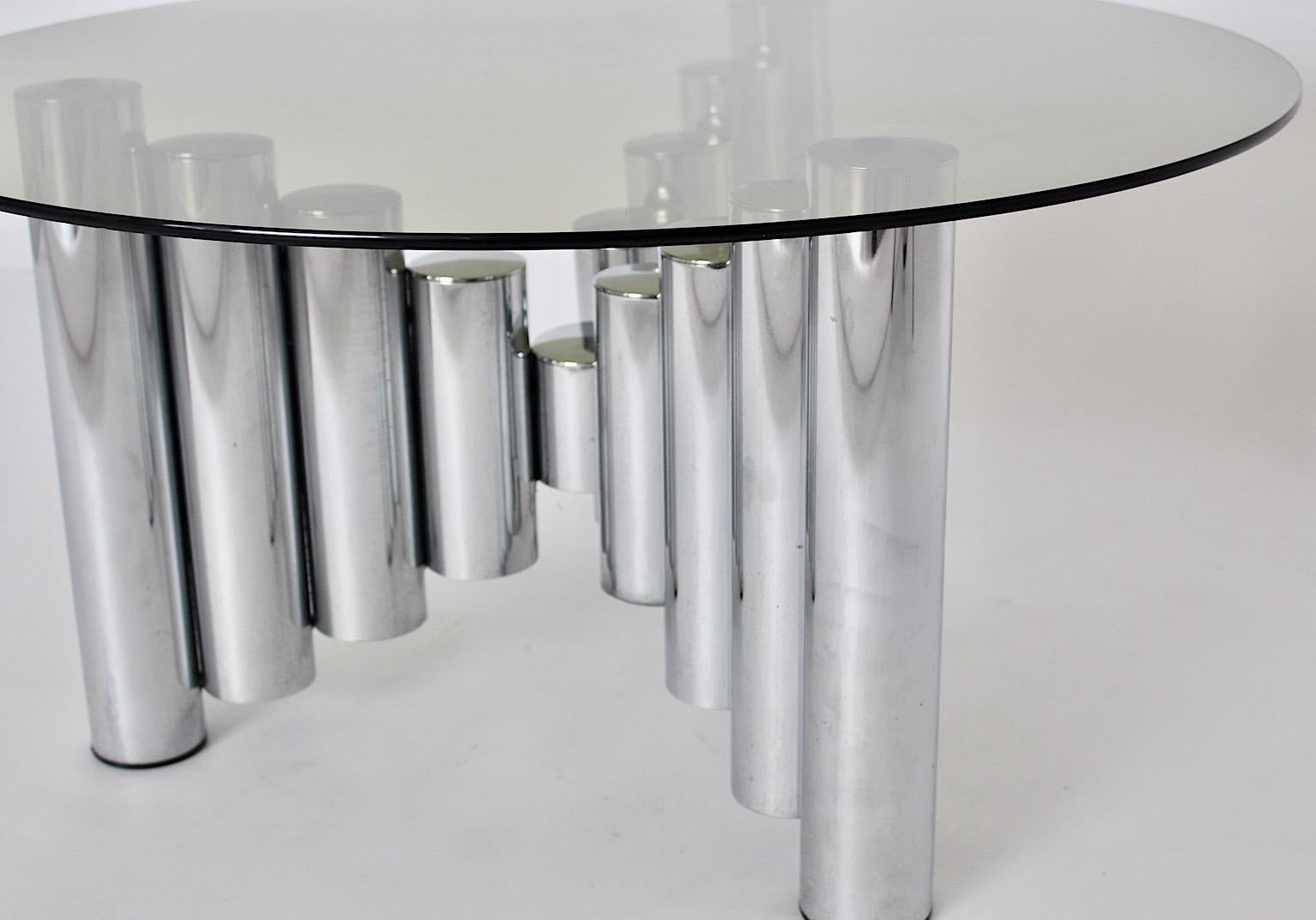 Sculptural Modernist Vintage Chromed Metal Glass Coffee Table Side Table 1960s For Sale 2