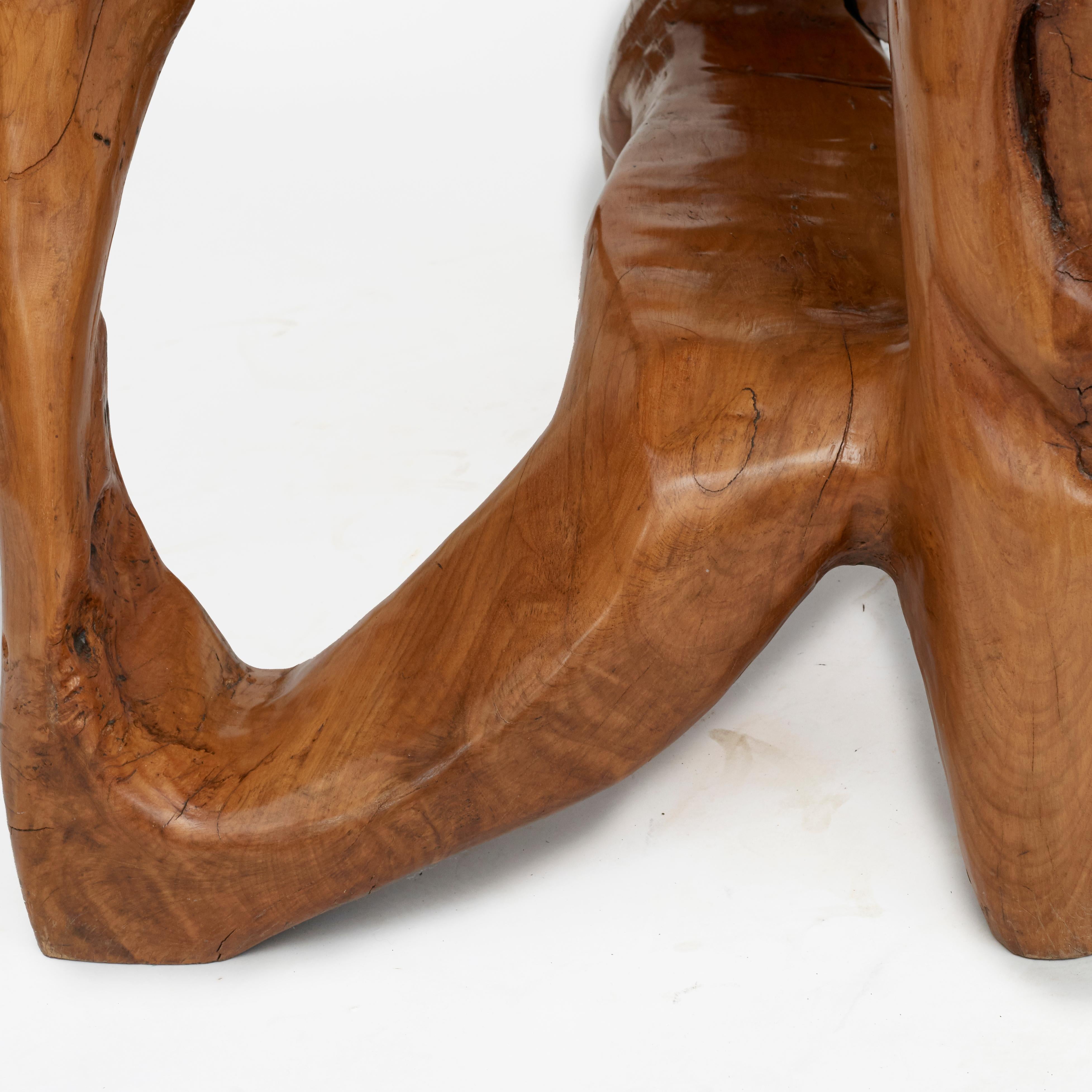 Escultura Molave Nobel Madera  Tabla raíz siglo XX en venta