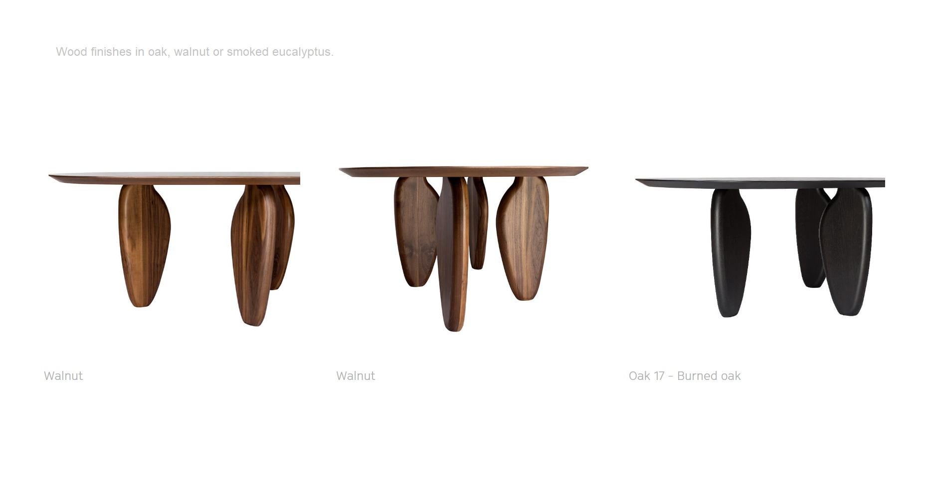 Sculptural Monolithic Dining Table w Organic Shapes In Custom Lacquer Finishes en vente 4