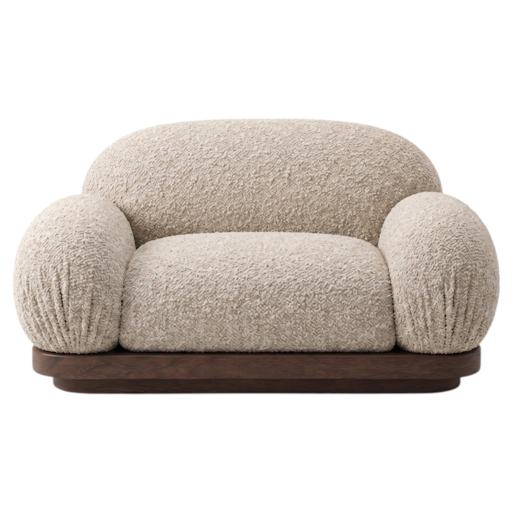 Sillón Boltero - Sillón monolítico bajo con base de zócalo de nogal oscuro en venta