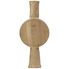 Vase ou centre de table sculptural en poterie d'atelier à multiples ouvertures