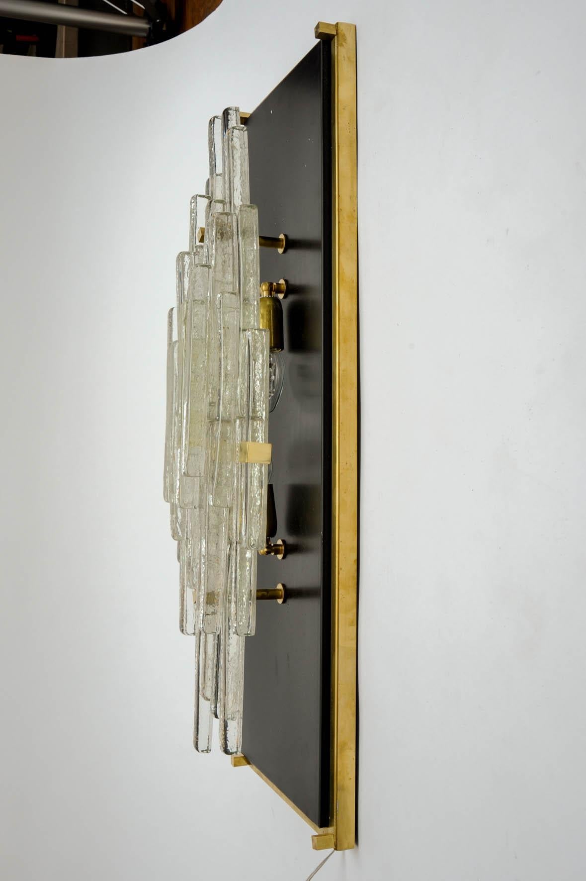 Sculptural Murano Glass Sconces at cost price. In Excellent Condition For Sale In Saint-Ouen (PARIS), FR