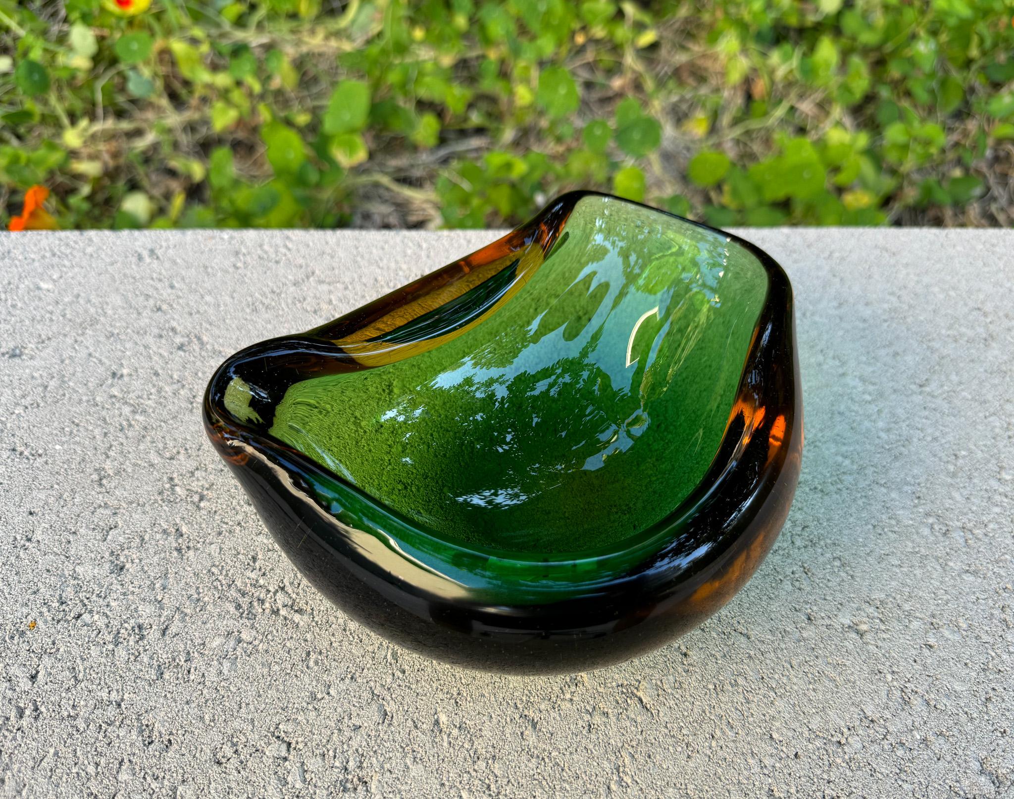 Sculptural Murano Sommerso Green Glass Bowl / Ashtray, Italy, c.1960.