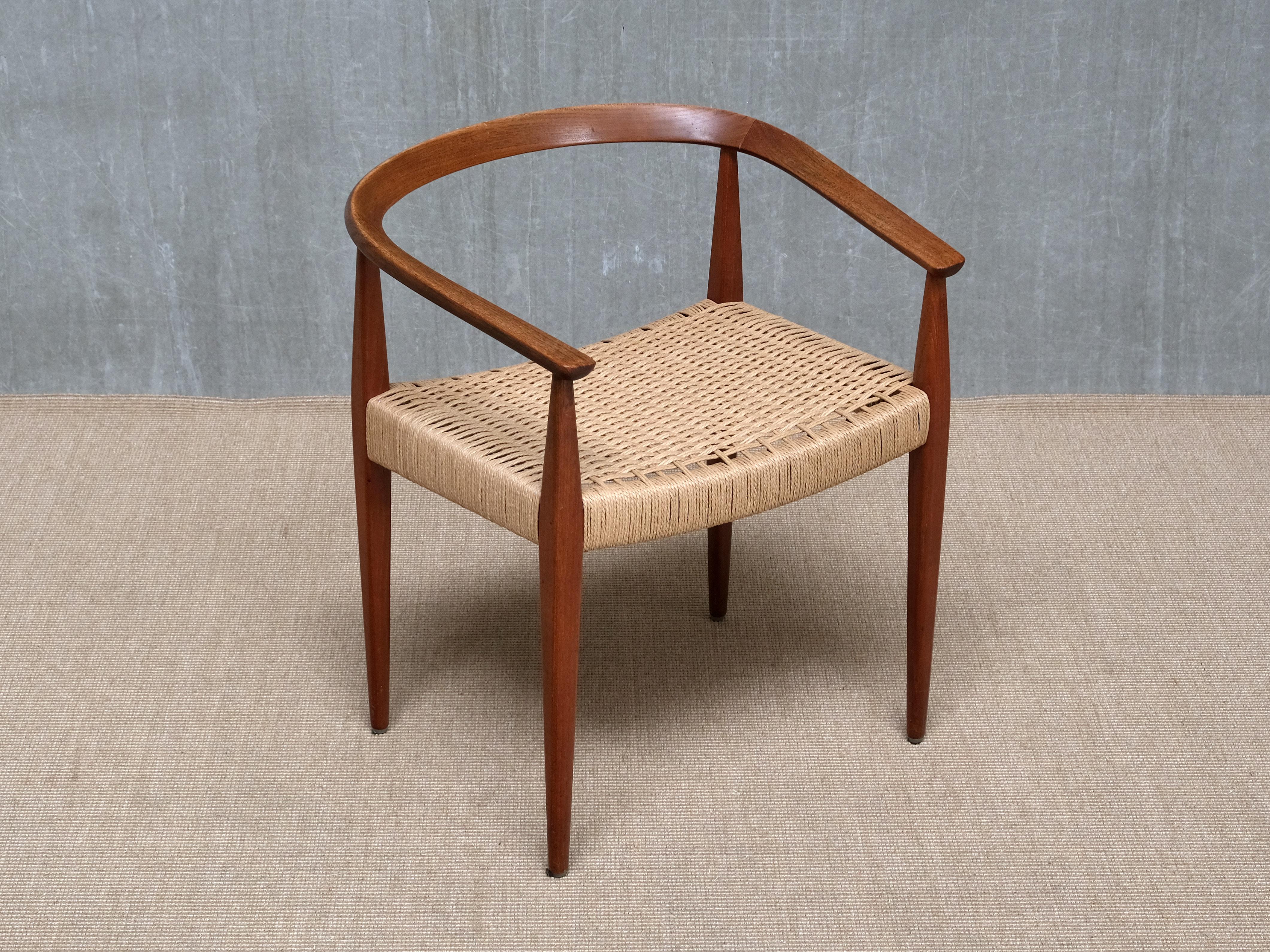 Sculptural Nanna Ditzel Teak Armchair, Model 113, Kolds Savvaerk, Denmark, 1950s Bon état - En vente à The Hague, NL