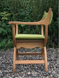 Skulpturaler Sessel aus Eiche 1970er Jahre. Design Henning Kjærnulf. Von EG Möbel Dänemark