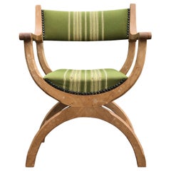 Skulpturaler Sessel aus Eiche 1970er Jahre. Design Henning Kjærnulf. Von EG Möbel Dänemark